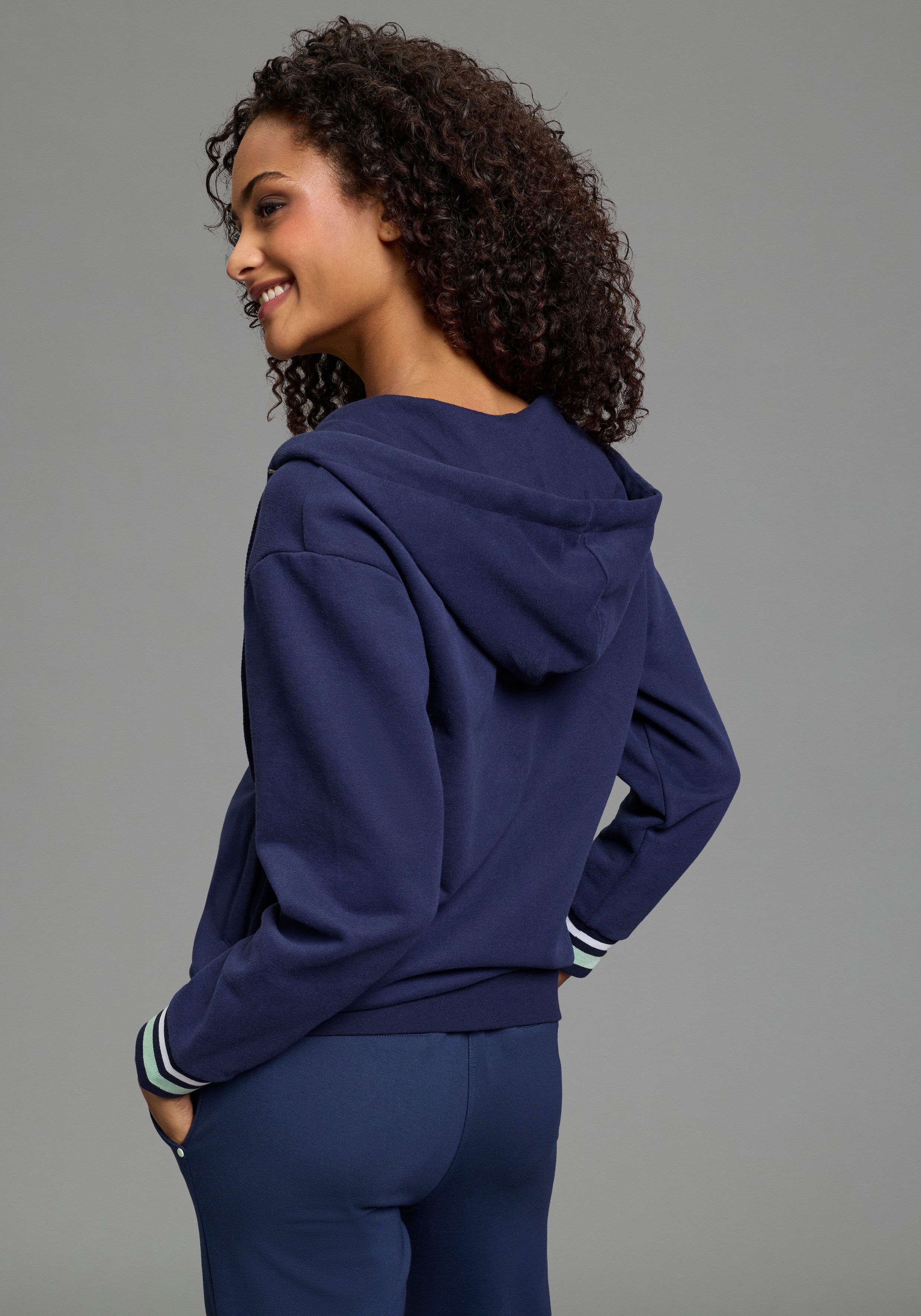 KangaROOS Kapuzensweatjacke mit Neon-Details günstig online kaufen