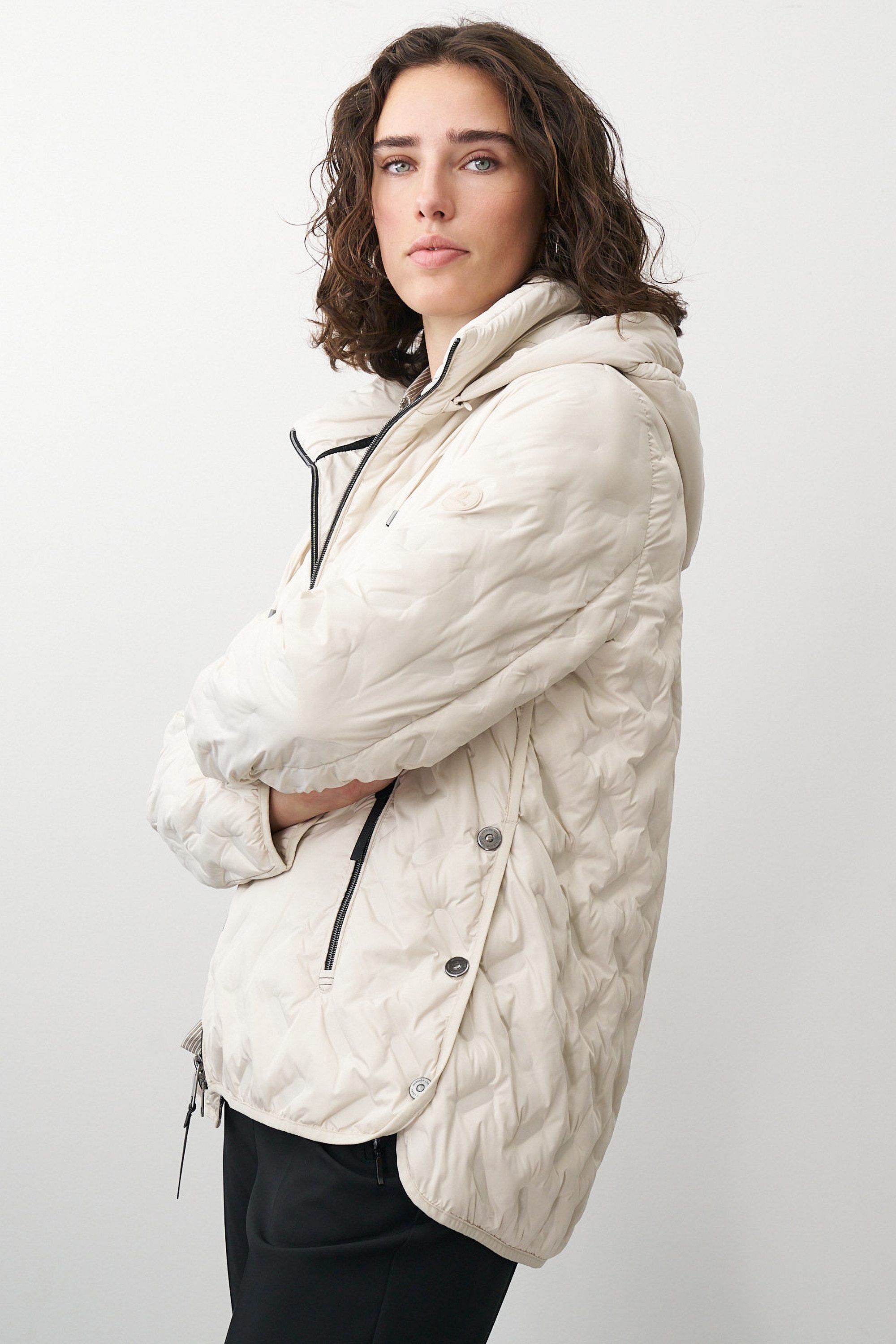 Barbara Lebek Steppjacke Übergangsjacke oder Herbstjacke mit abnehmbarer Kapuze