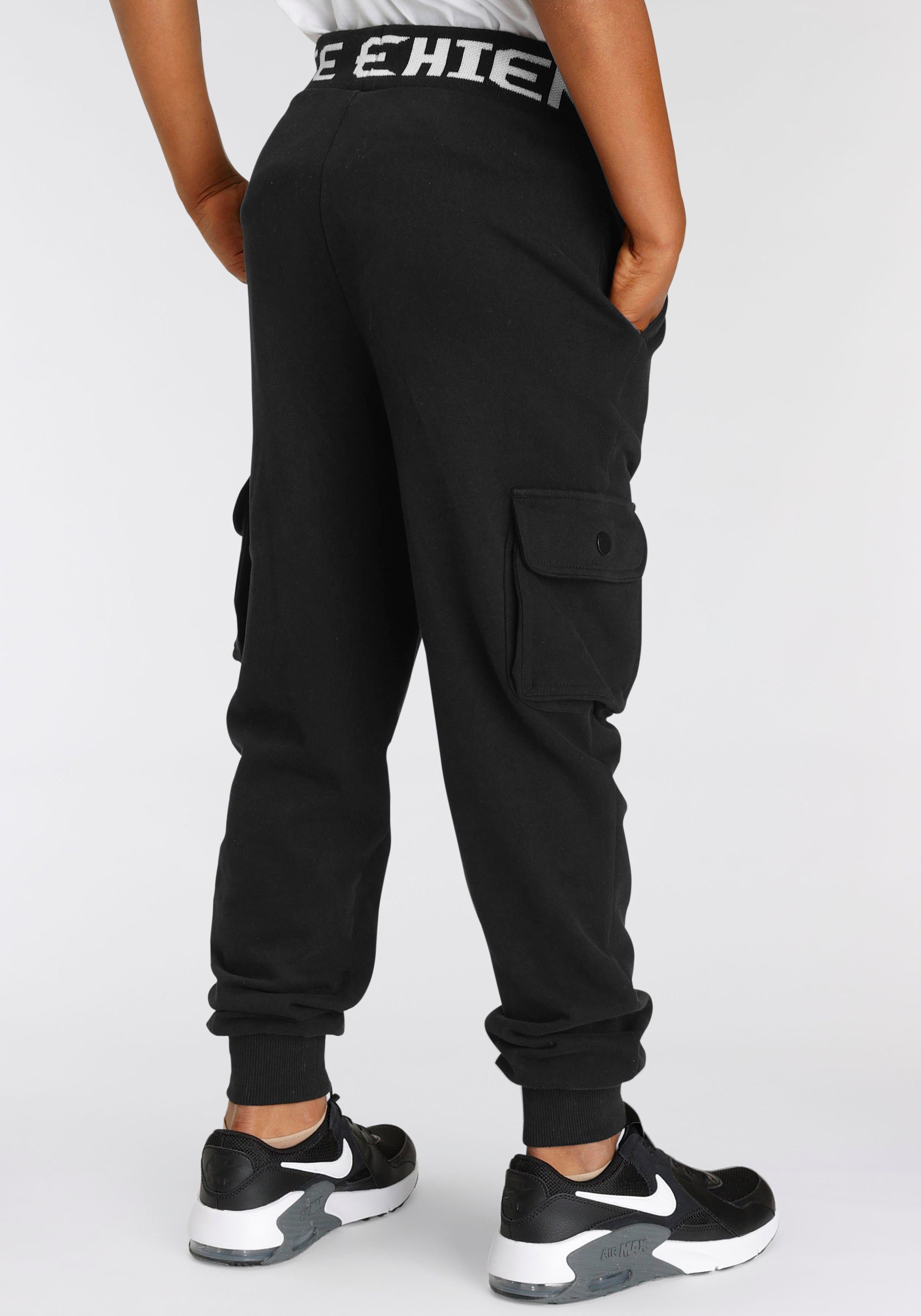 Chiemsee Sweathose Jogginghose mit großem Logo im Bund