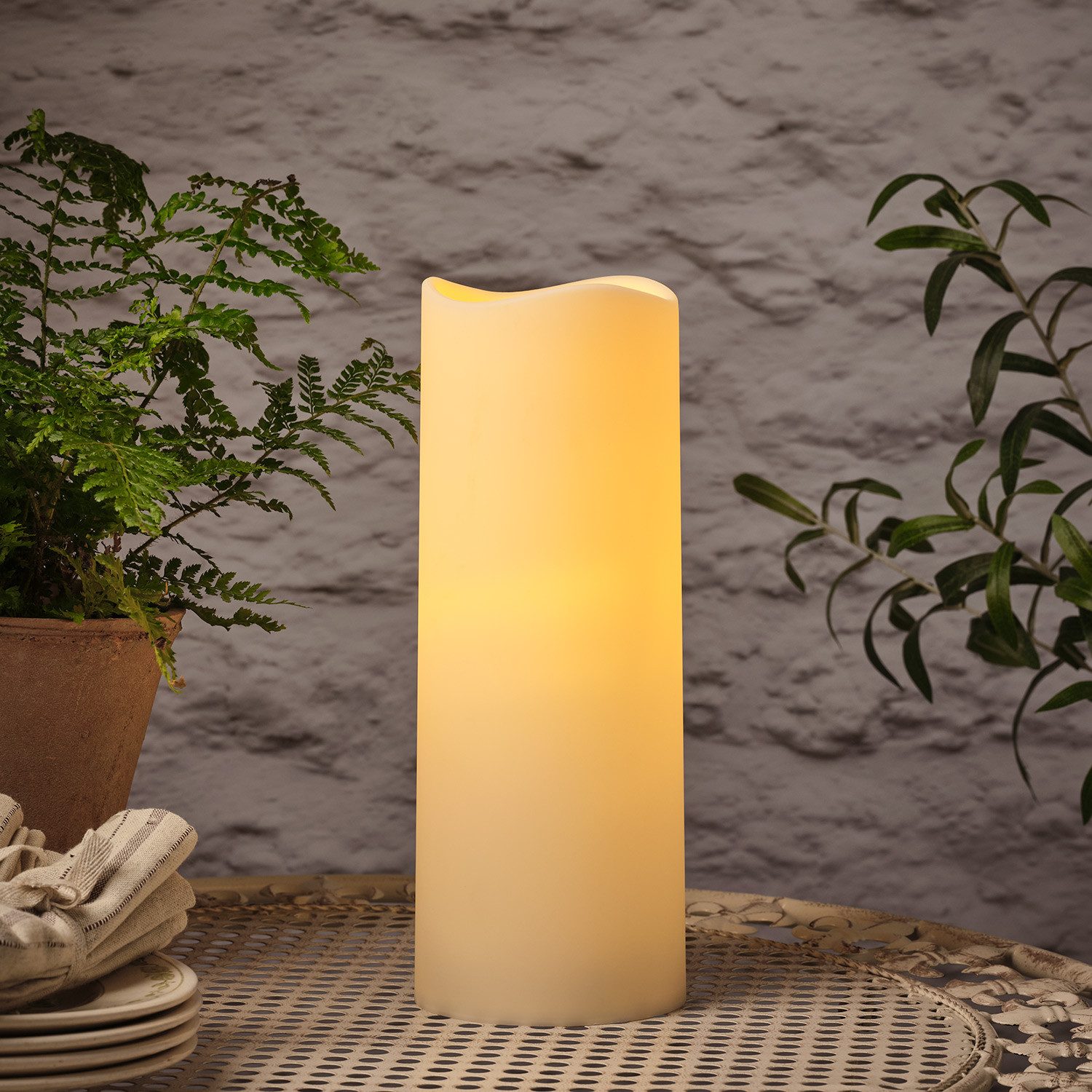 Lights4fun LED-Kerze LED Outdoor Kerze 30 x 10cm