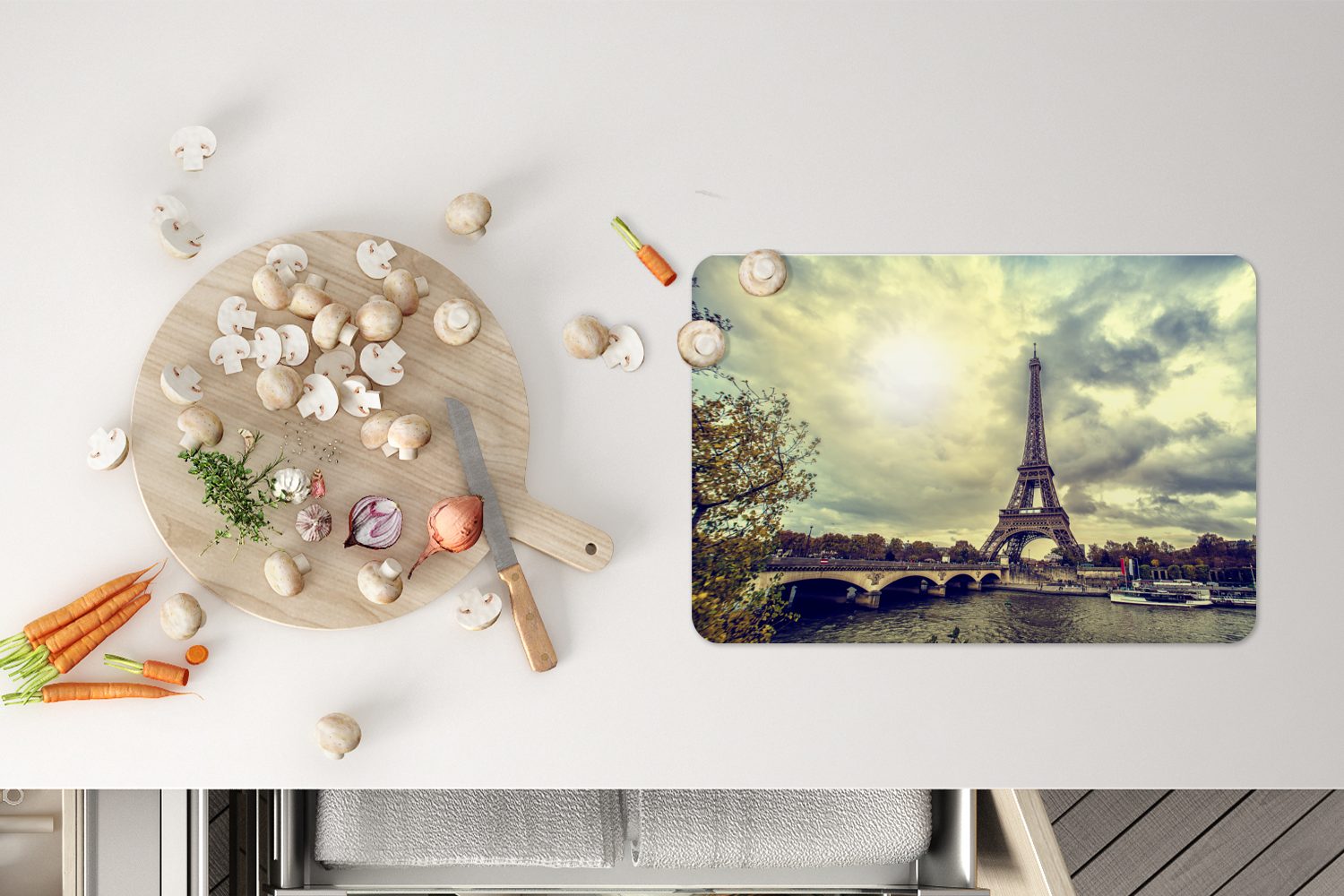 Tischmatten, Paris, auf Eiffelturm MuchoWow, (6-St), den Platzdecken, Platzset, und Wasserblick Platzset, Schmutzabweisend Platzmatte,