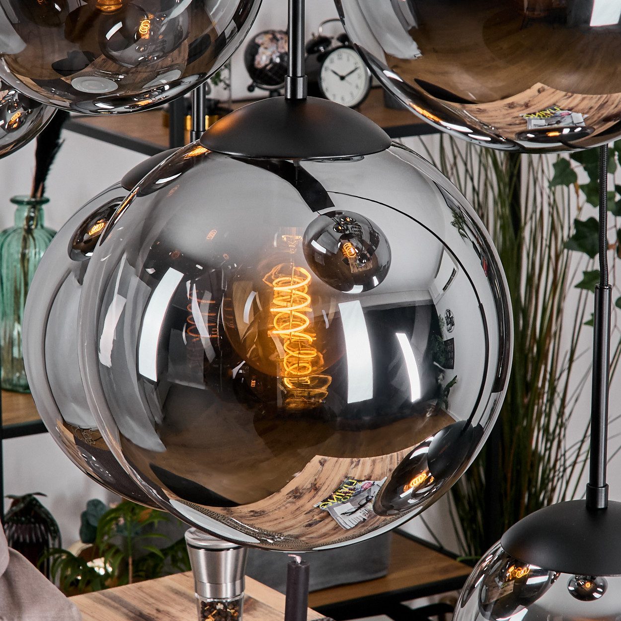 hofstein Hängeleuchte Hängelampe aus Metall/Glas in Schwarz/Rauchfarben, ohne Leuchtmittel, moderne Pendelleucht im Retro/Vintage-Design (20; 25; 30 cm), 8x E27