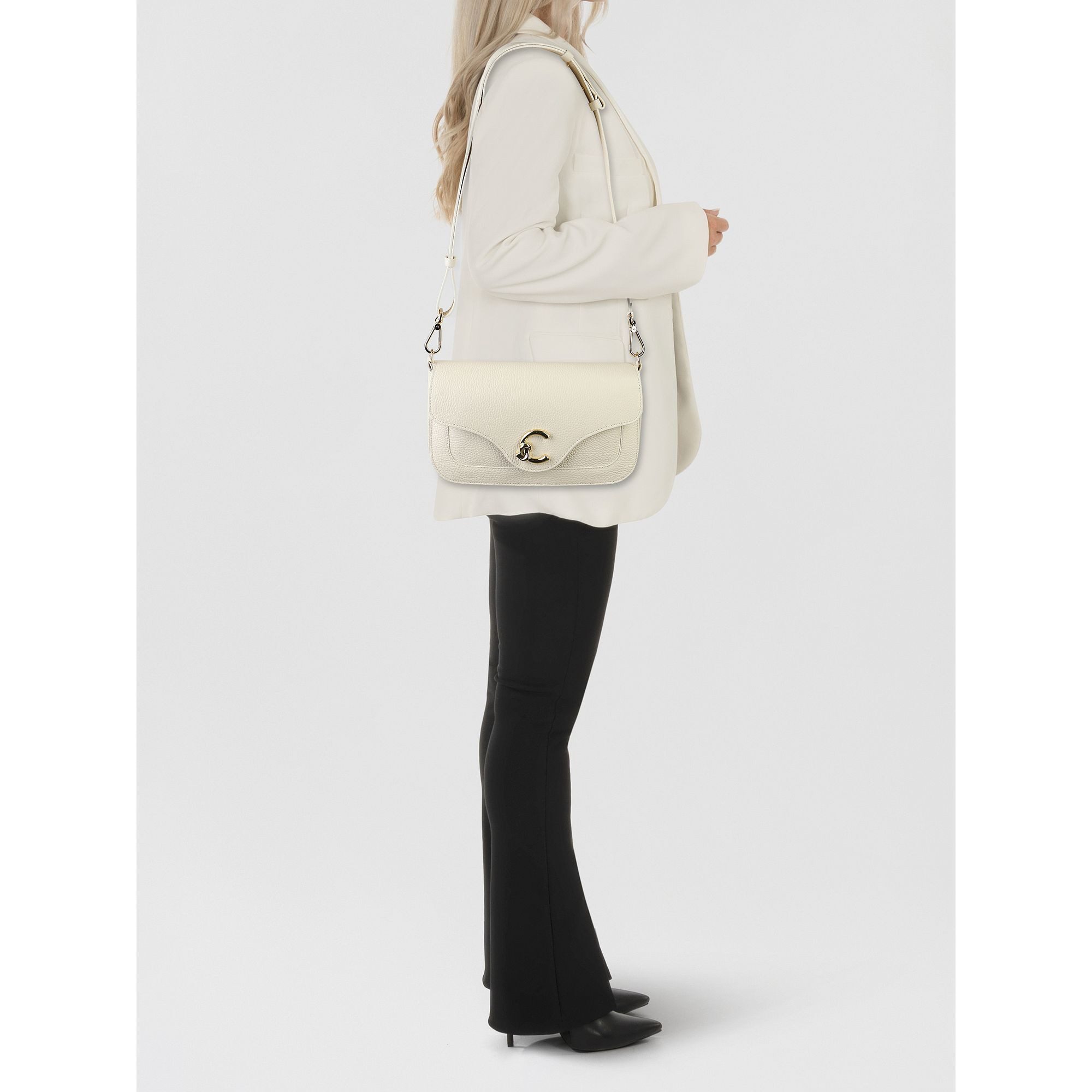 COCCINELLE Schultertasche C-Me, Leder