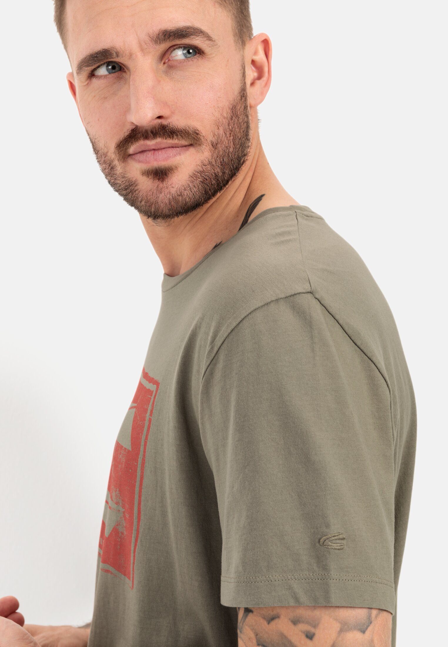 camel active T-Shirt aus zertifiziertem Organic Cotton Kurzarm Rundhals
