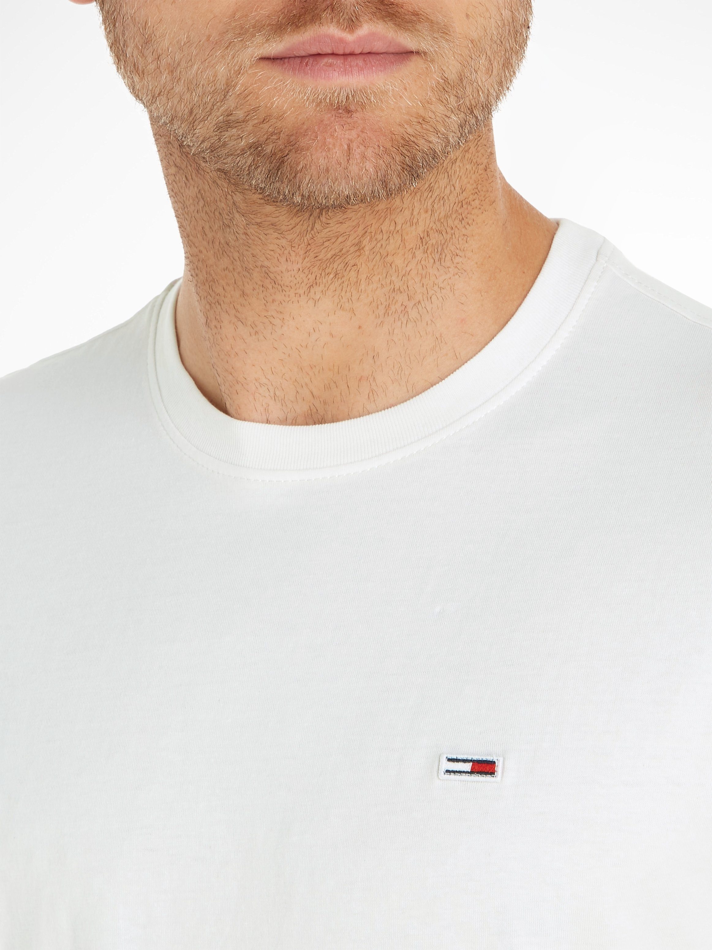 Tommy Jeans T-Shirt TJM CLASSIC JERSEY CREW NECK mit Logostickerei