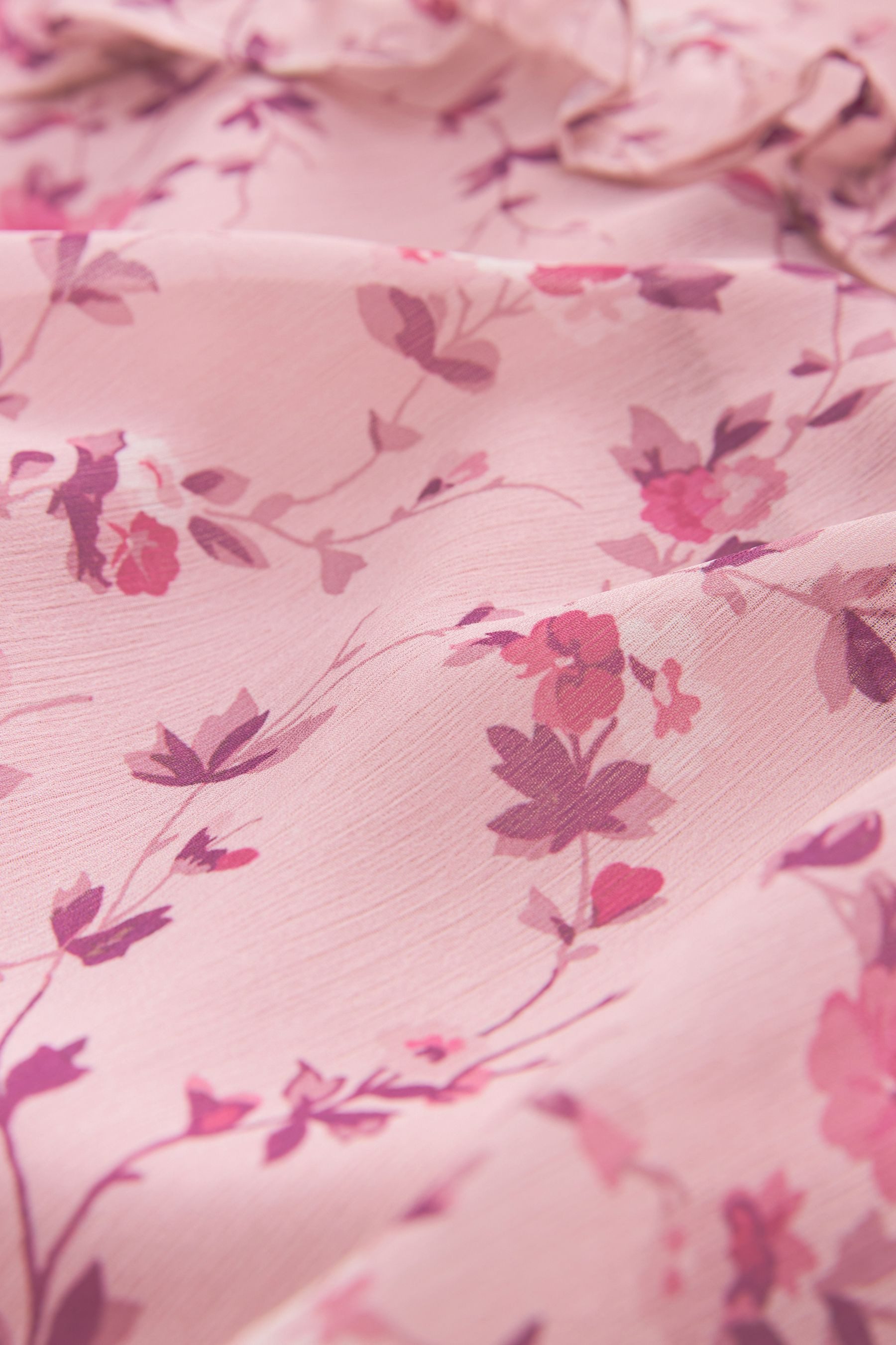 LAURA ASHLEY Chiffonkleid Laura Ashley Priory Chiffonkleid mit Blumenmuster günstig online kaufen