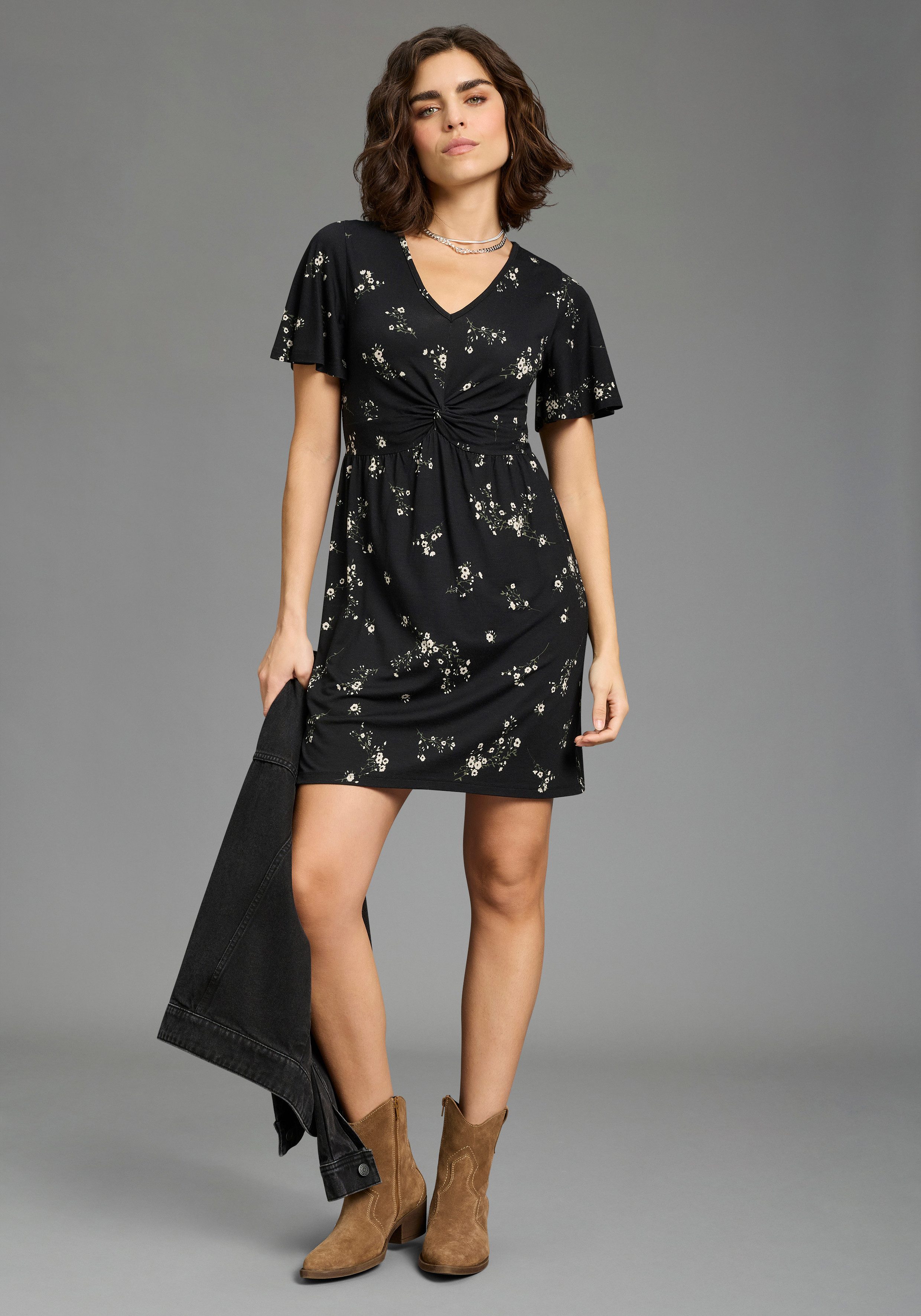 Laura Scott Sommerkleid mit betonter Taille, Kurzarm, geblümt günstig online kaufen