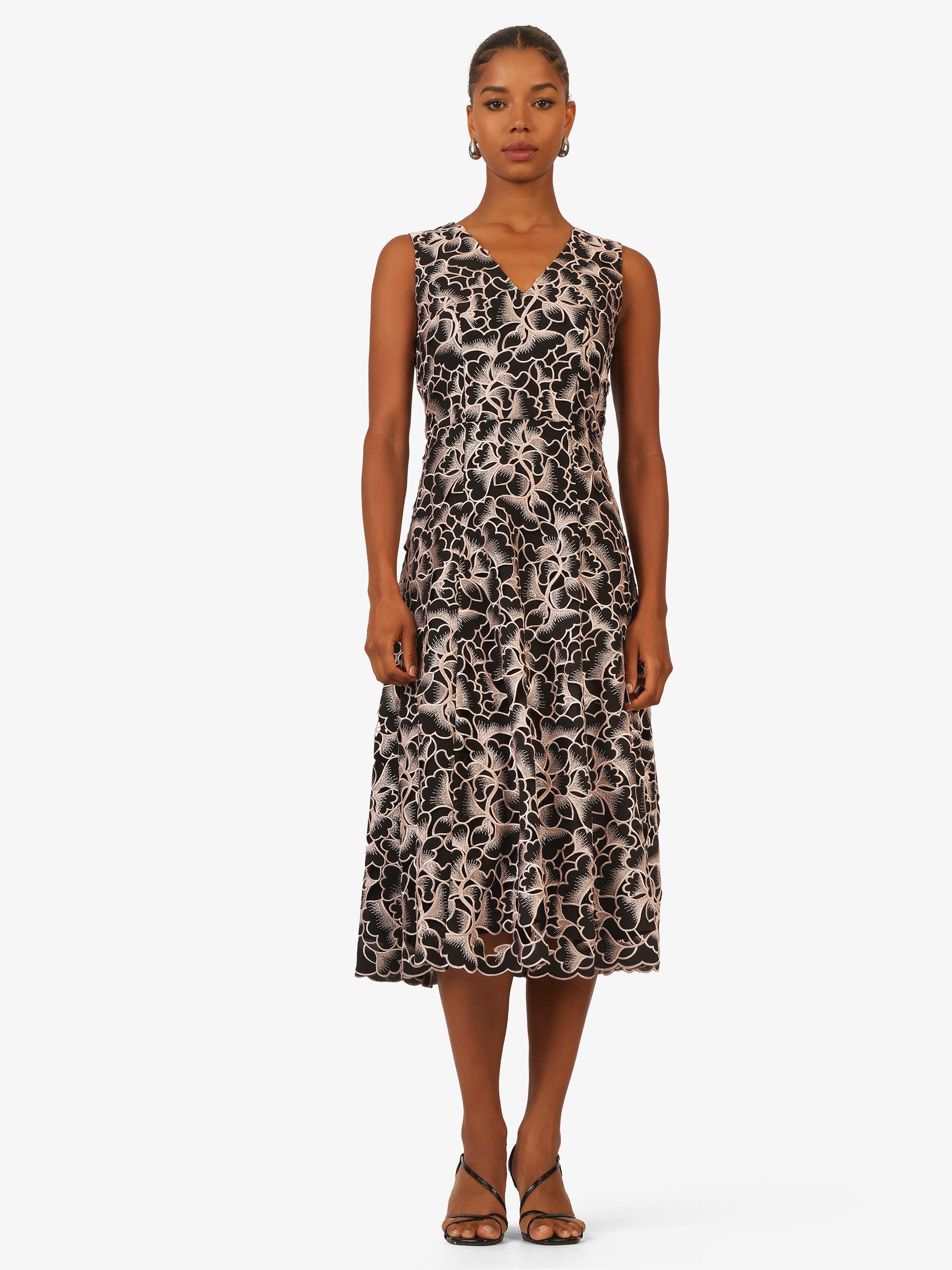 Kraimod Cocktailkleid mit floralem Strukturmuster günstig online kaufen