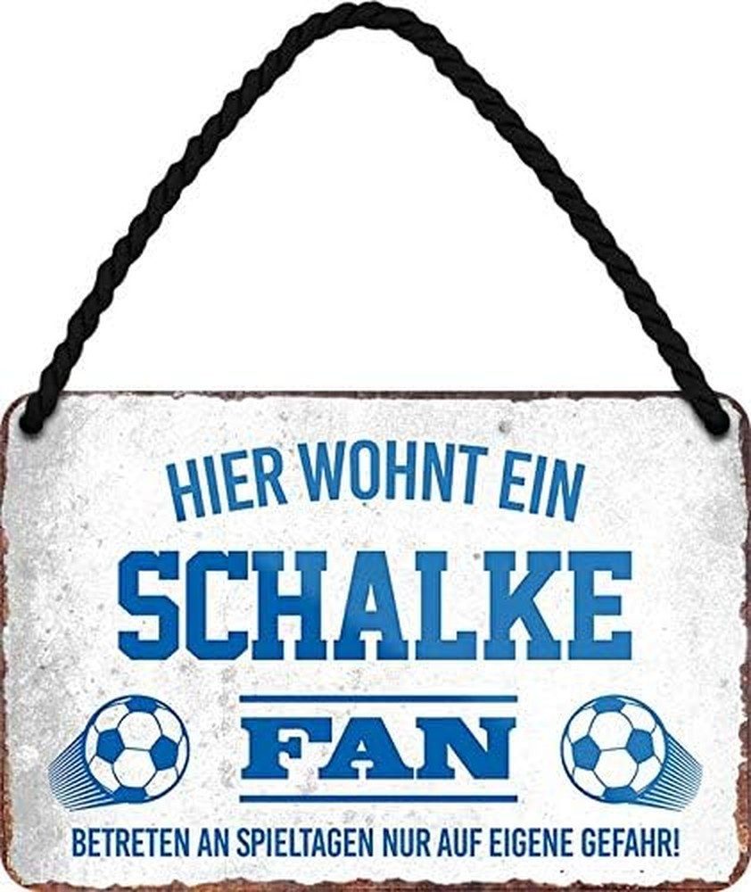 schilderkreis24 Metallschild Hier Wohnt ein Schalke Fan