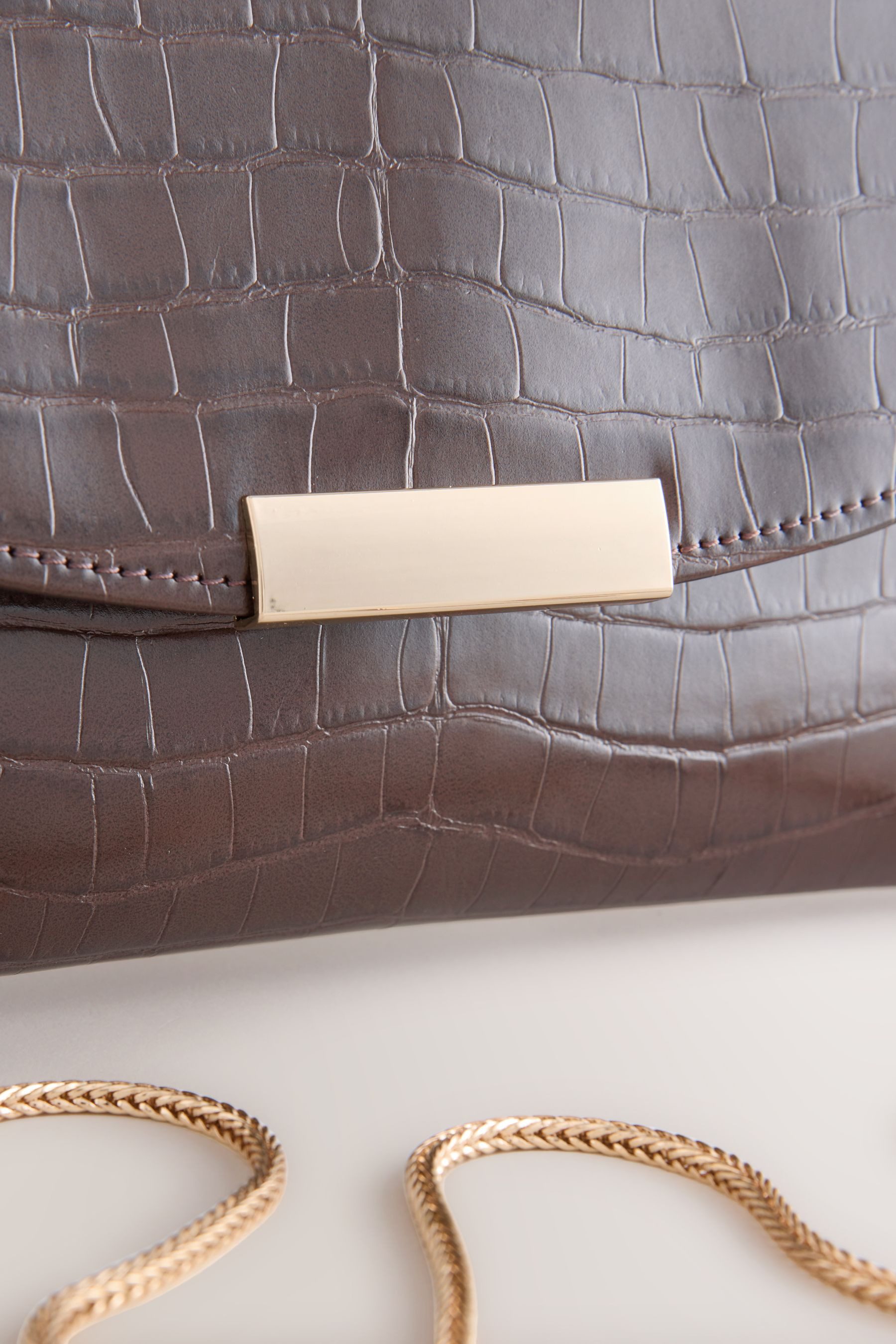 Next Clutch Glänzende Clutch in Kroko-Optik (1-tlg)