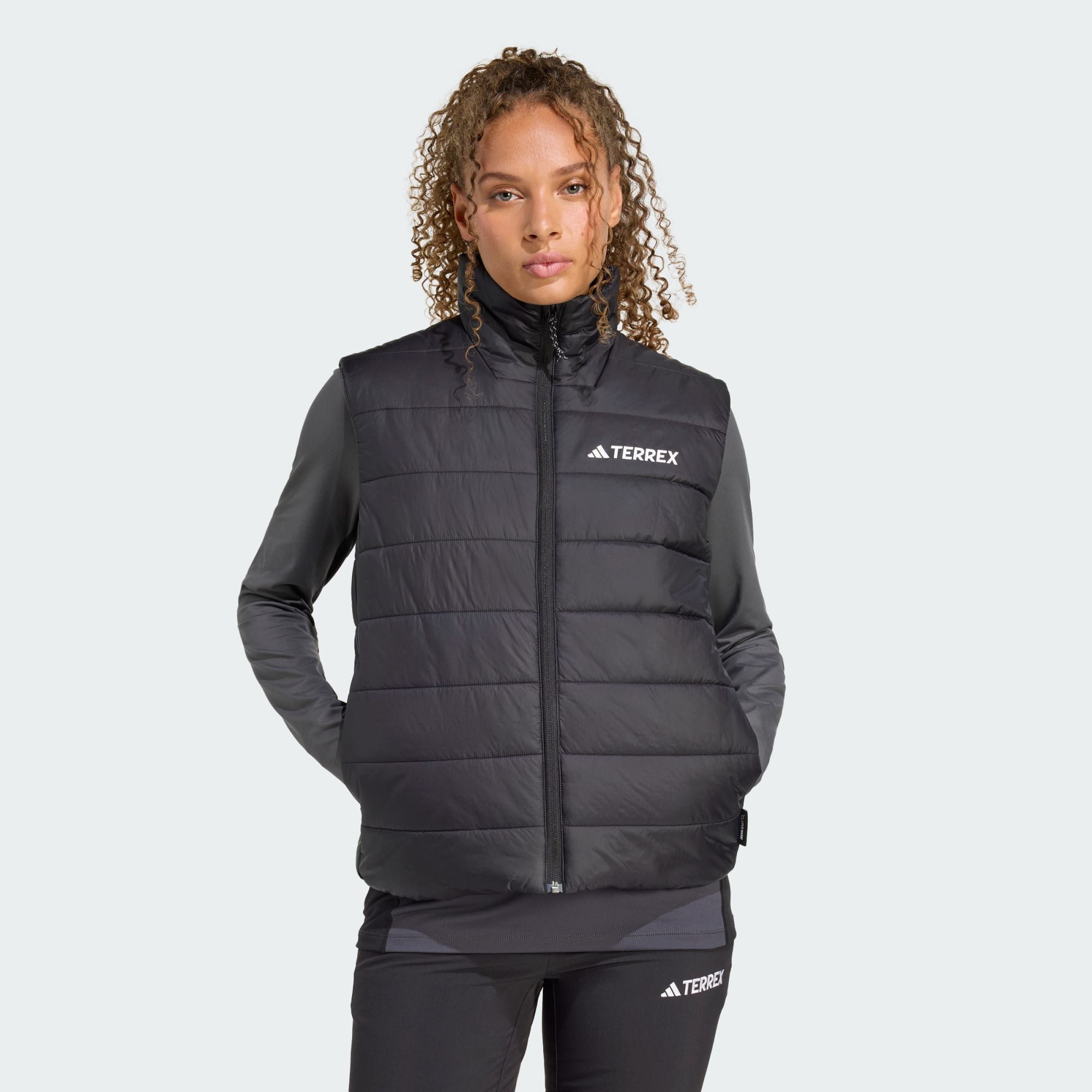 adidas TERREX Funktionsweste TERREX MULTI ESSENTIALS CLIMAWARM GEFÜTTERTE WESTE (1-tlg)