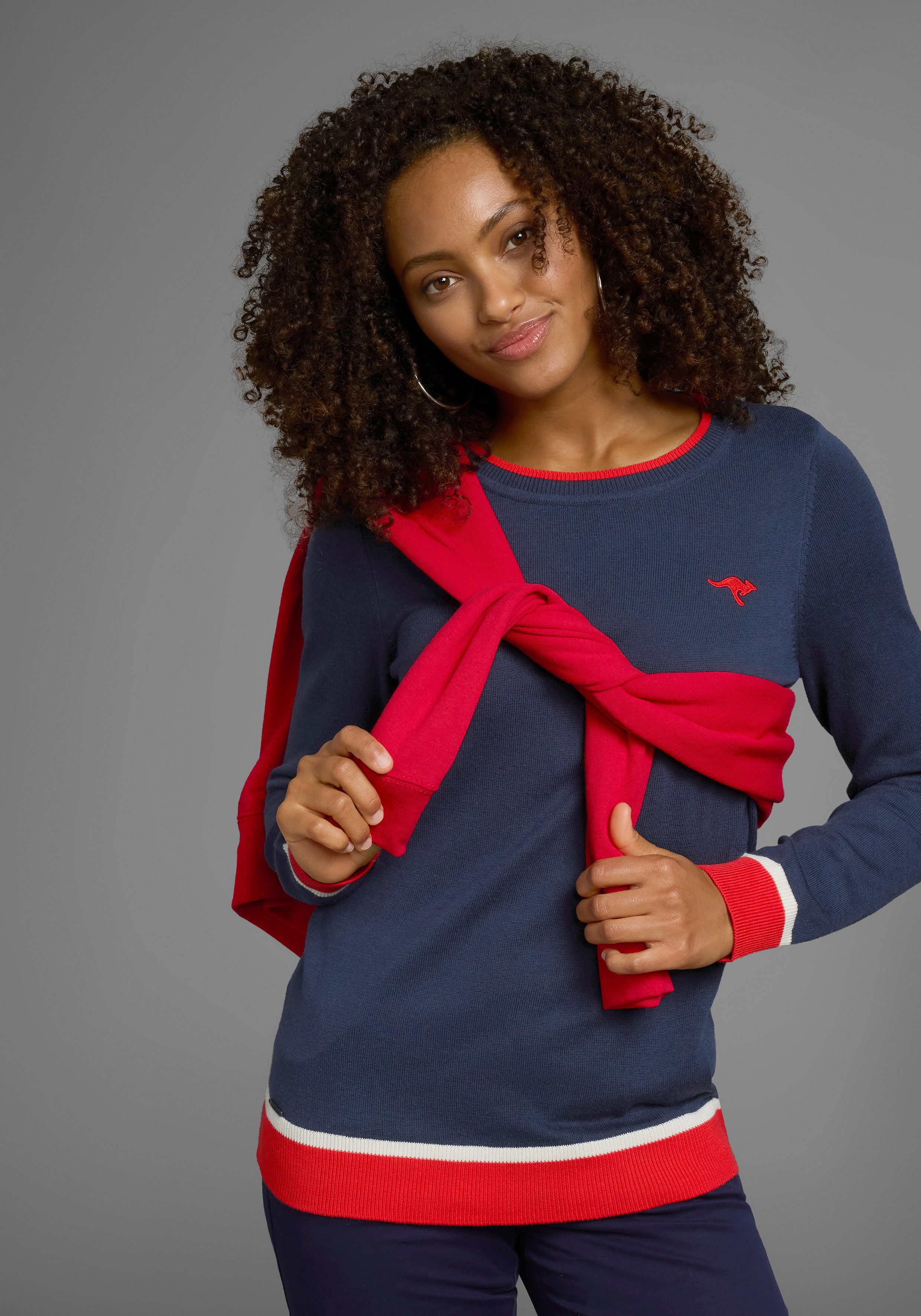 KangaROOS Rundhalspullover mit kontrastfarbenem Saum günstig online kaufen