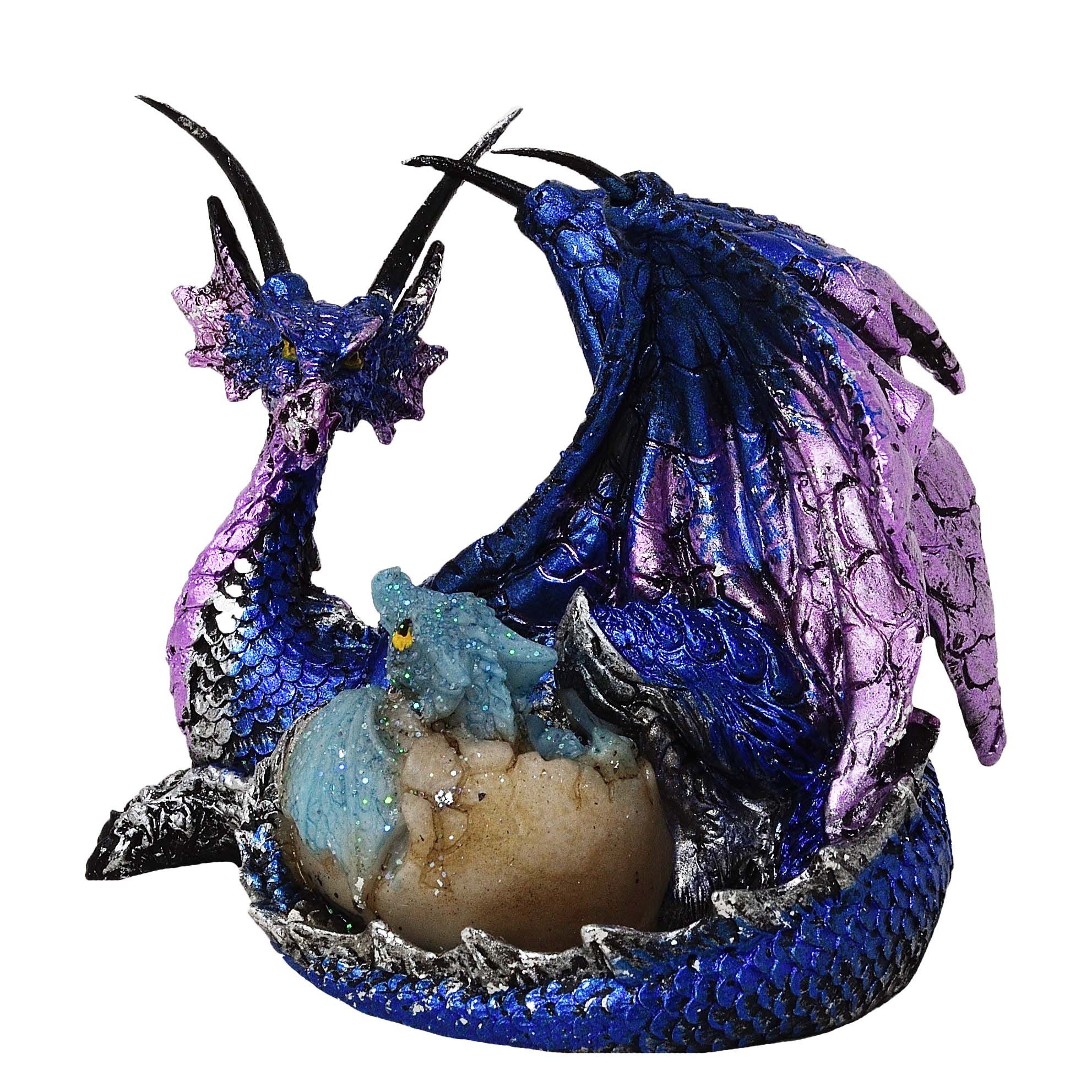 MystiCalls Fantasy-Figur Blauer Drache liegend mit Babydrache Drachenfigur Fantasyfigur Fantasy (1 St), Perfekt zu jedem Anlass - Geburtstag, Weihnachten!
