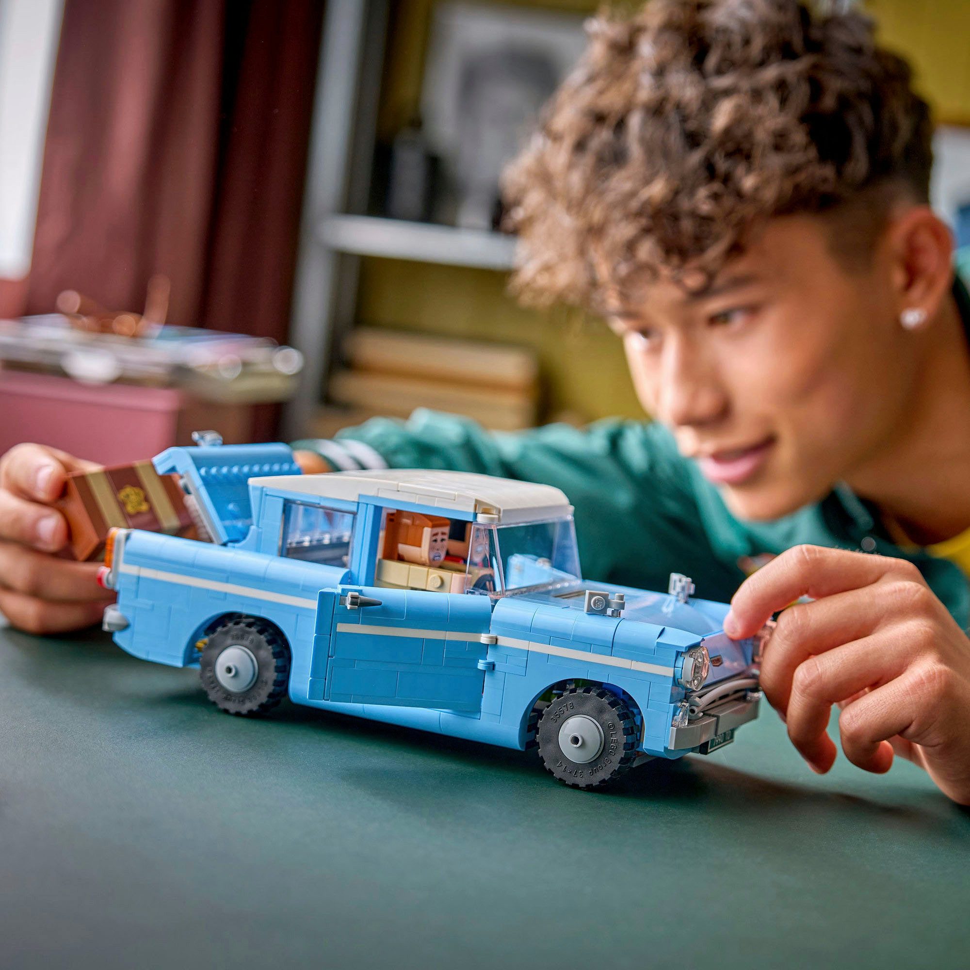 LEGO® Fliegender Ford Anglia (76470), LEGO Harry Potter Konstruktionsspielsteine, (868 St), Made in Europe