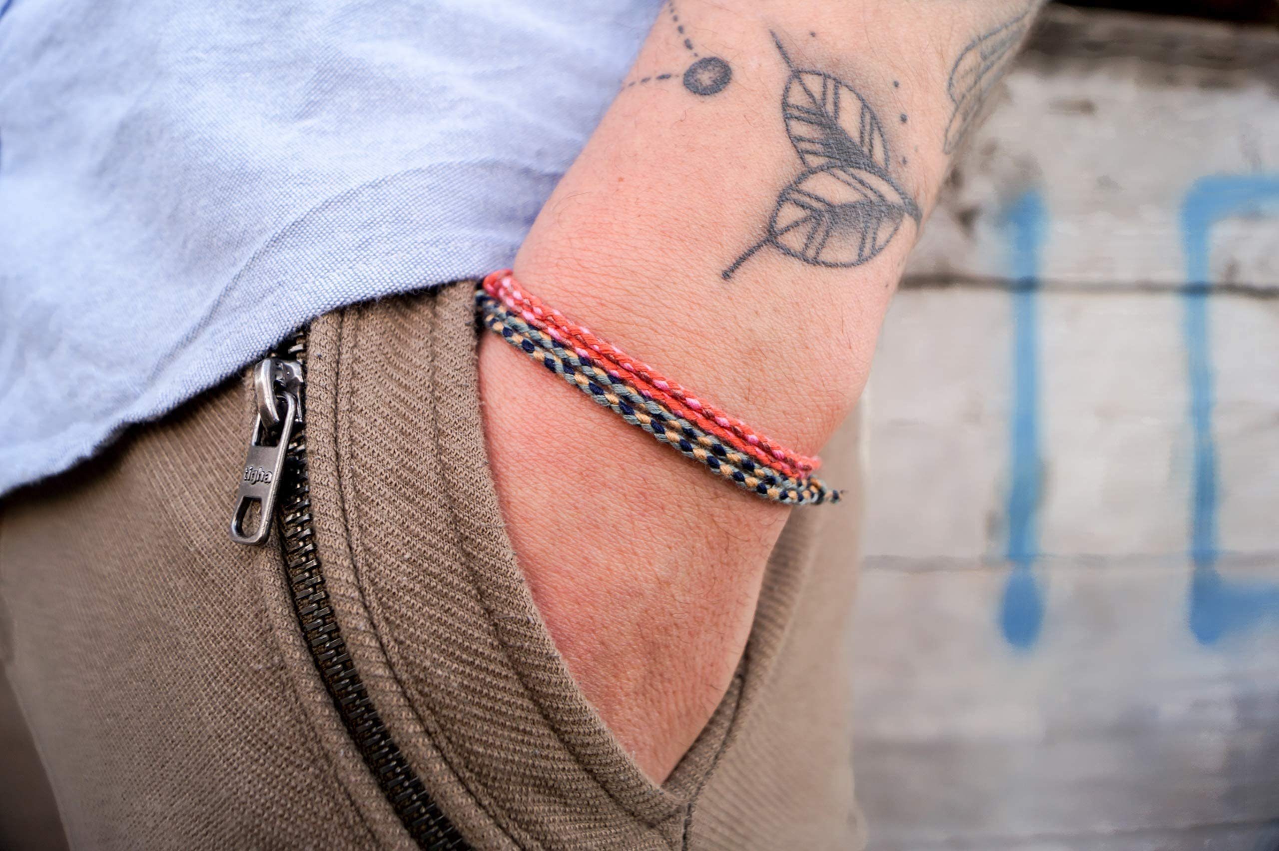 Made by Nami Freundschaftsarmband 2er Set Boho Surfer Armand Damen & Herren Geflochtenes Stoff Armband (Set, 2), Wasserfest & Verstellbar