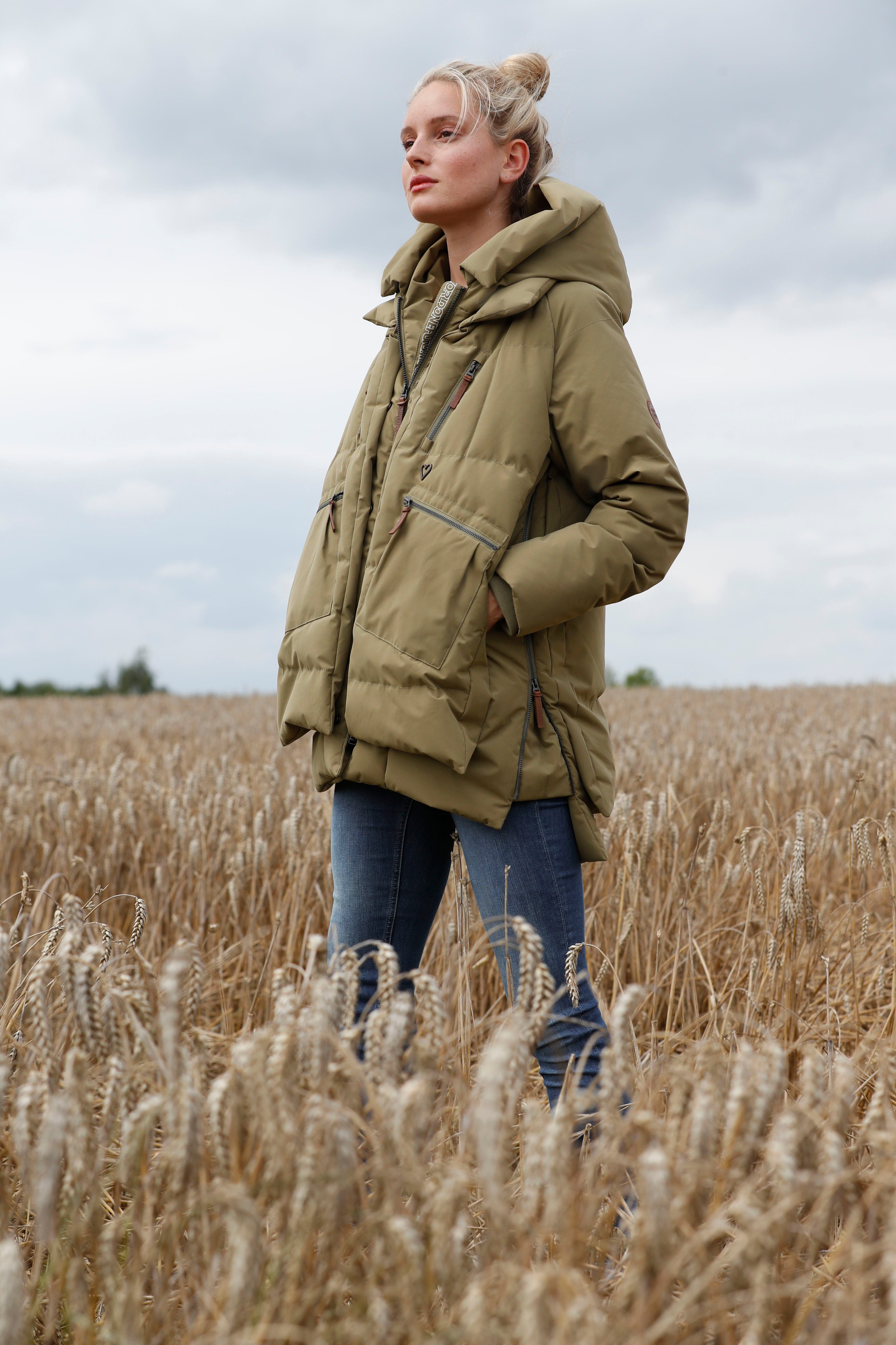 Kapuze Outdoorjacke & Alife mit JuanitaAK khaki Kickin