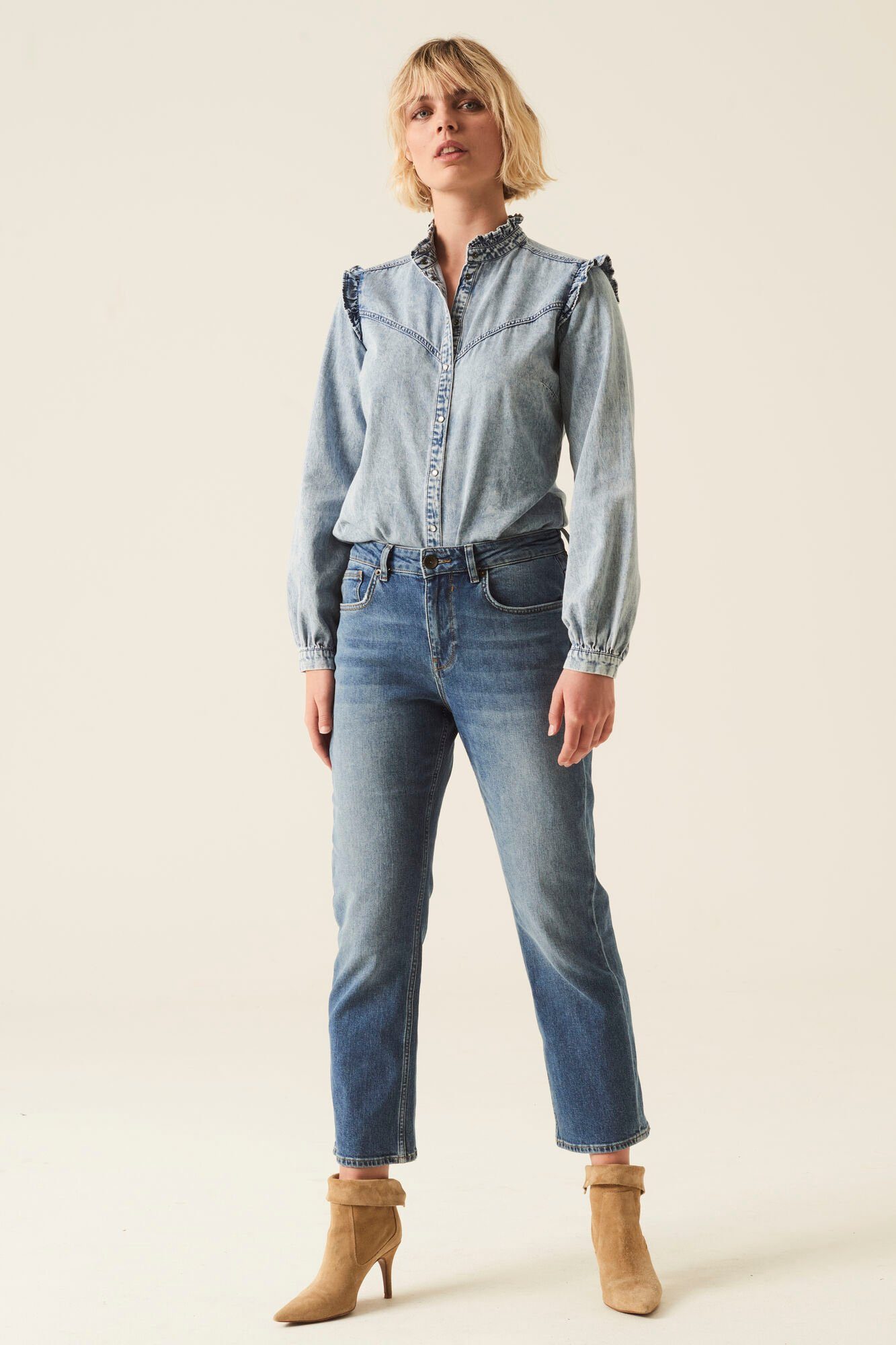 GARCIA JEANS Stretch-Jeans GARCIA LUISA medium blue used 295.5132 - Ragged Denim