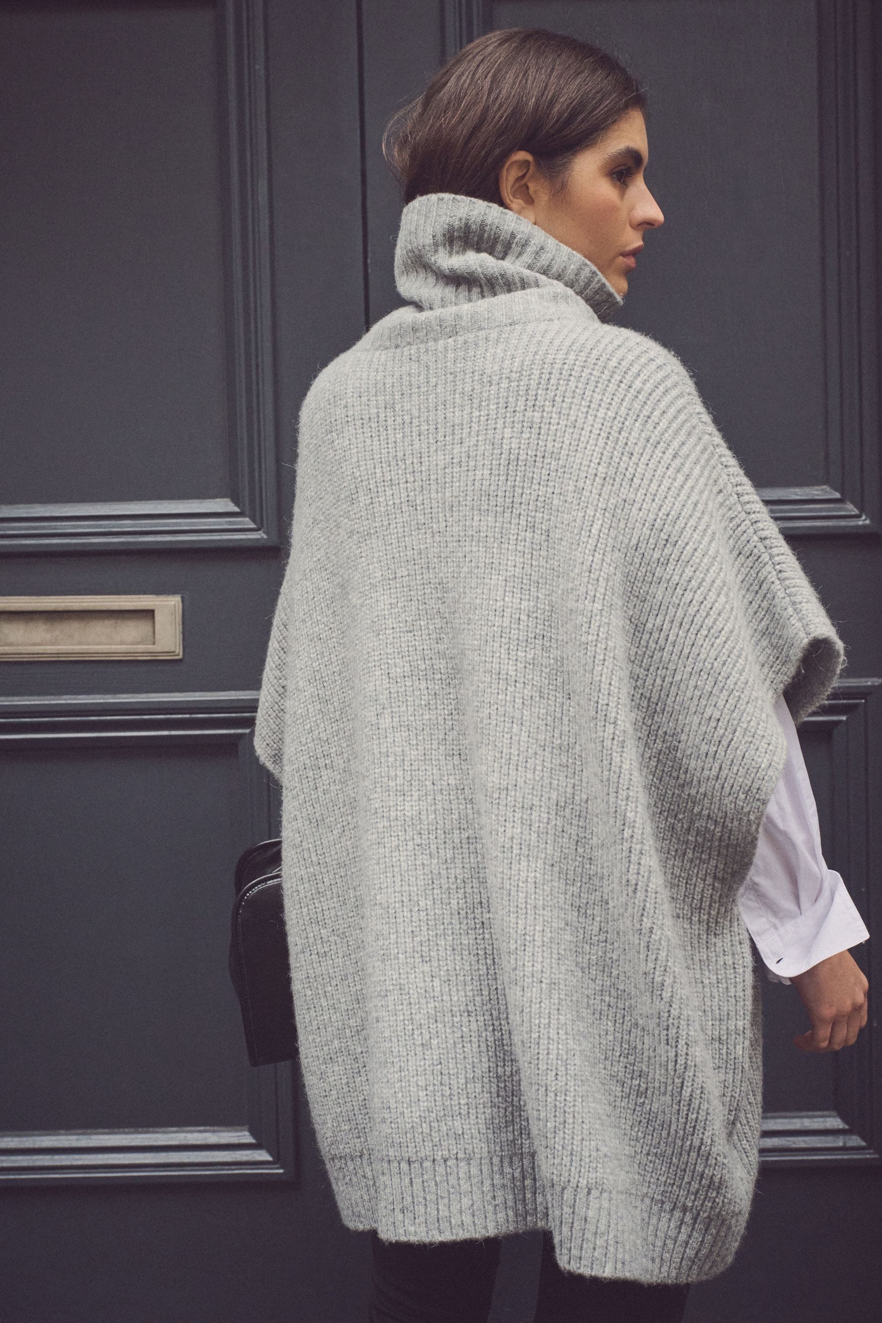 Next Strickponcho Gestrickter Rollkragen-Poncho mit Alpakawolle günstig online kaufen