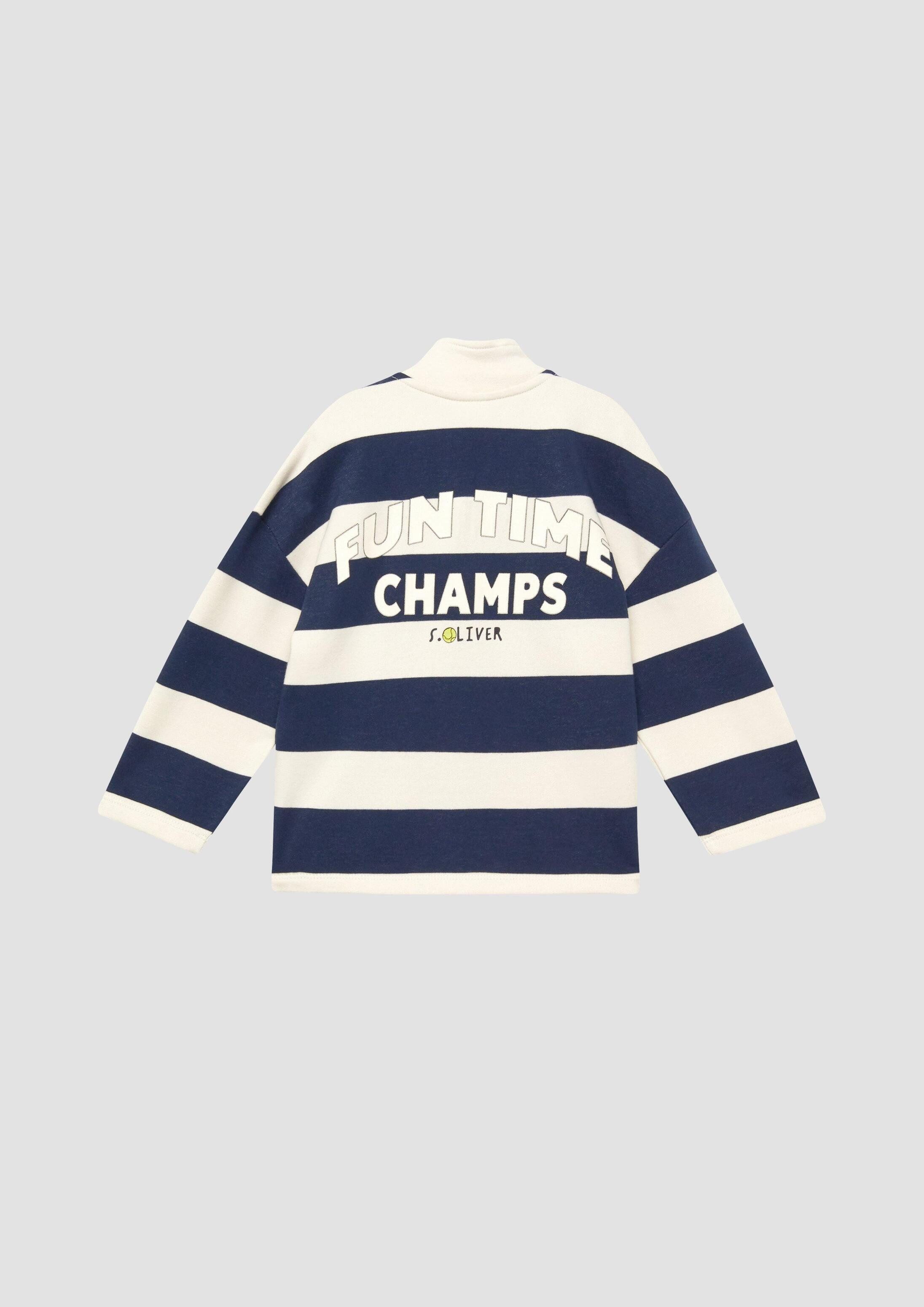 s.Oliver Sweatshirt Sweatshirt Oversize-Sweatshirt mit Print und Stehkragen – Bild 2 von 4