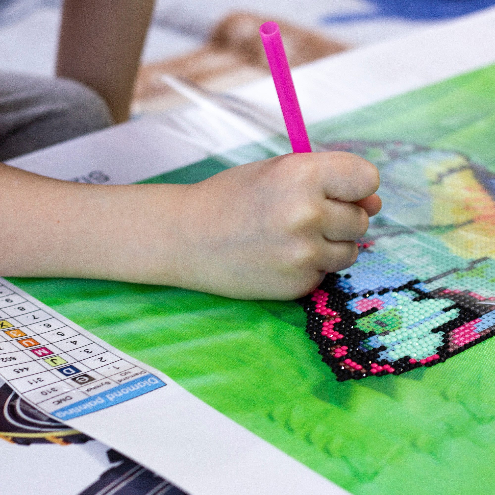 LM-Kreativ Bastelkleber Diamond Painting Versiegelung transparent & glänzend zum Schutz, transparent, glänzend, wasserbasiert, schützt & fixiert Steinchen