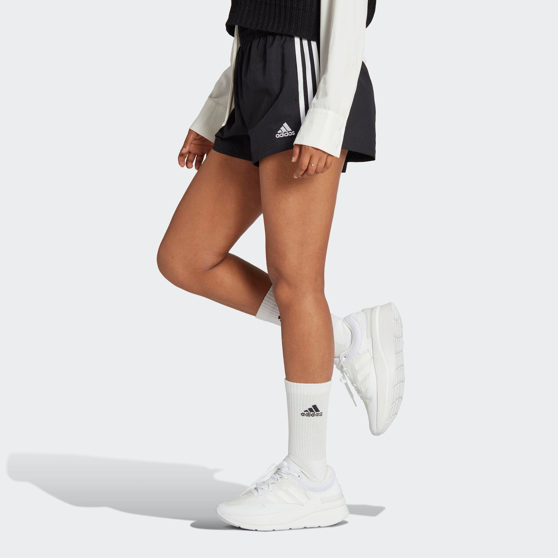 adidas Sportswear Shorts ESSENTIALS 3-STREIFEN black/white (1-tlg) WOVEN