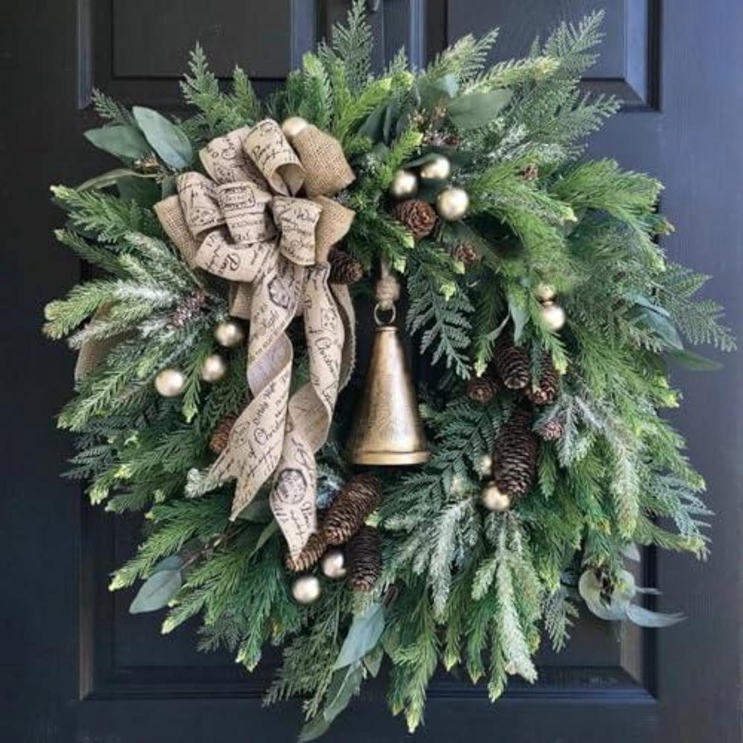 LuxusKollektion Dekokranz Weihnachtskranz Bauernhaus Kiefer Glocken 40cm