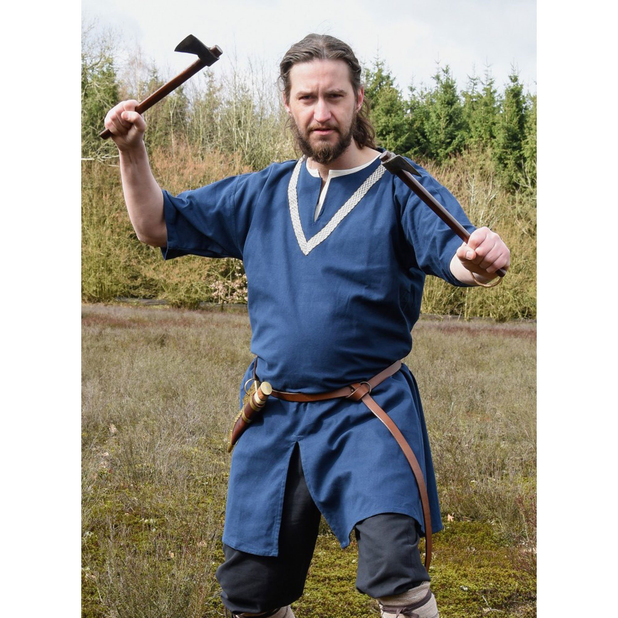 Battle Merchant Wikinger-Kostüm Mittelalter-Tunika Ailrik mit Bordüre, kurzarm, blau L