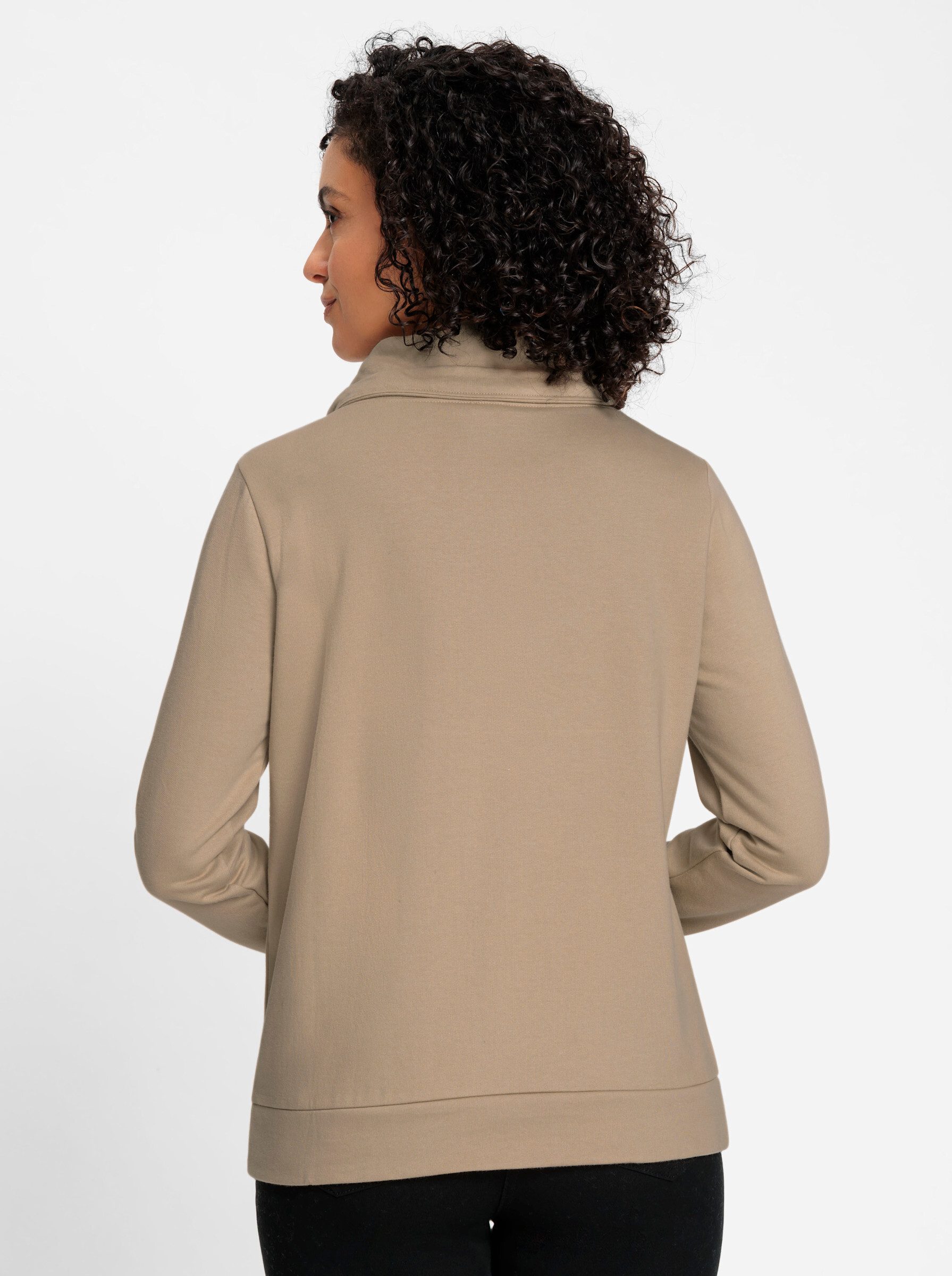 T-Shirt Sweatshirt .