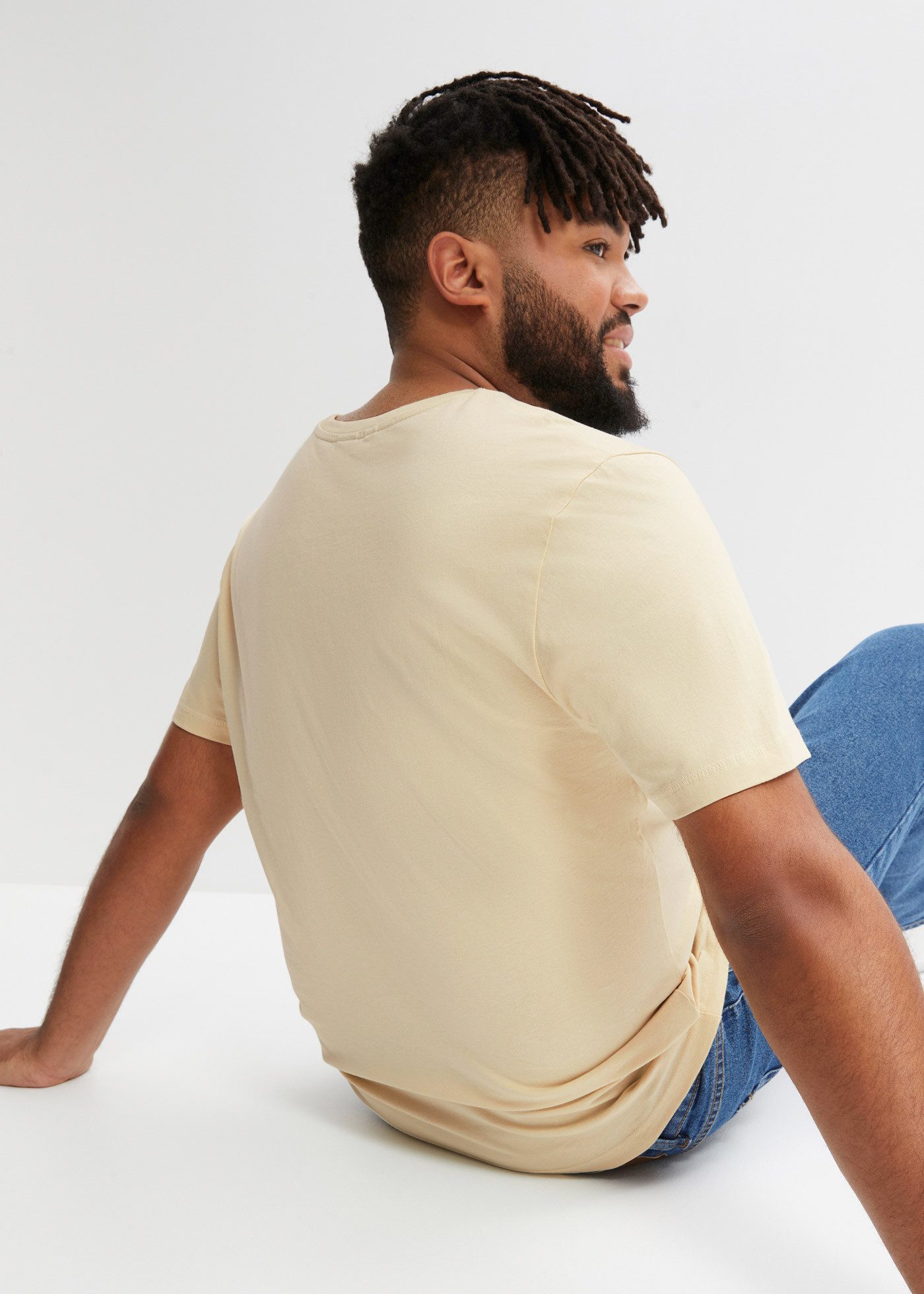bonprix T-Shirt Regular Fit, Kurzarm, mit Frontprint, Rundhalsausschnitt