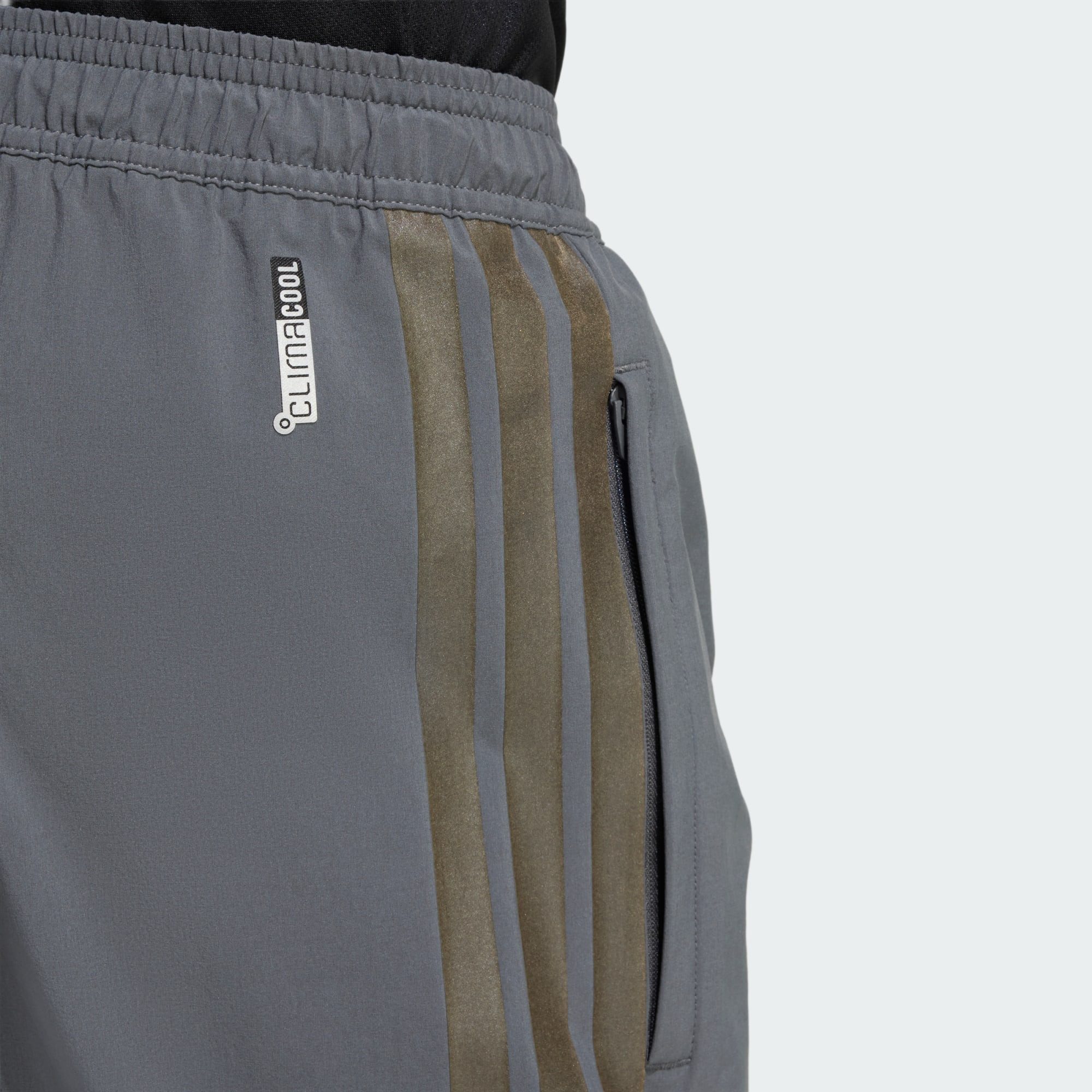 adidas Sportswear Jogginghose HOUSE OF TIRO HOSE (1-tlg)