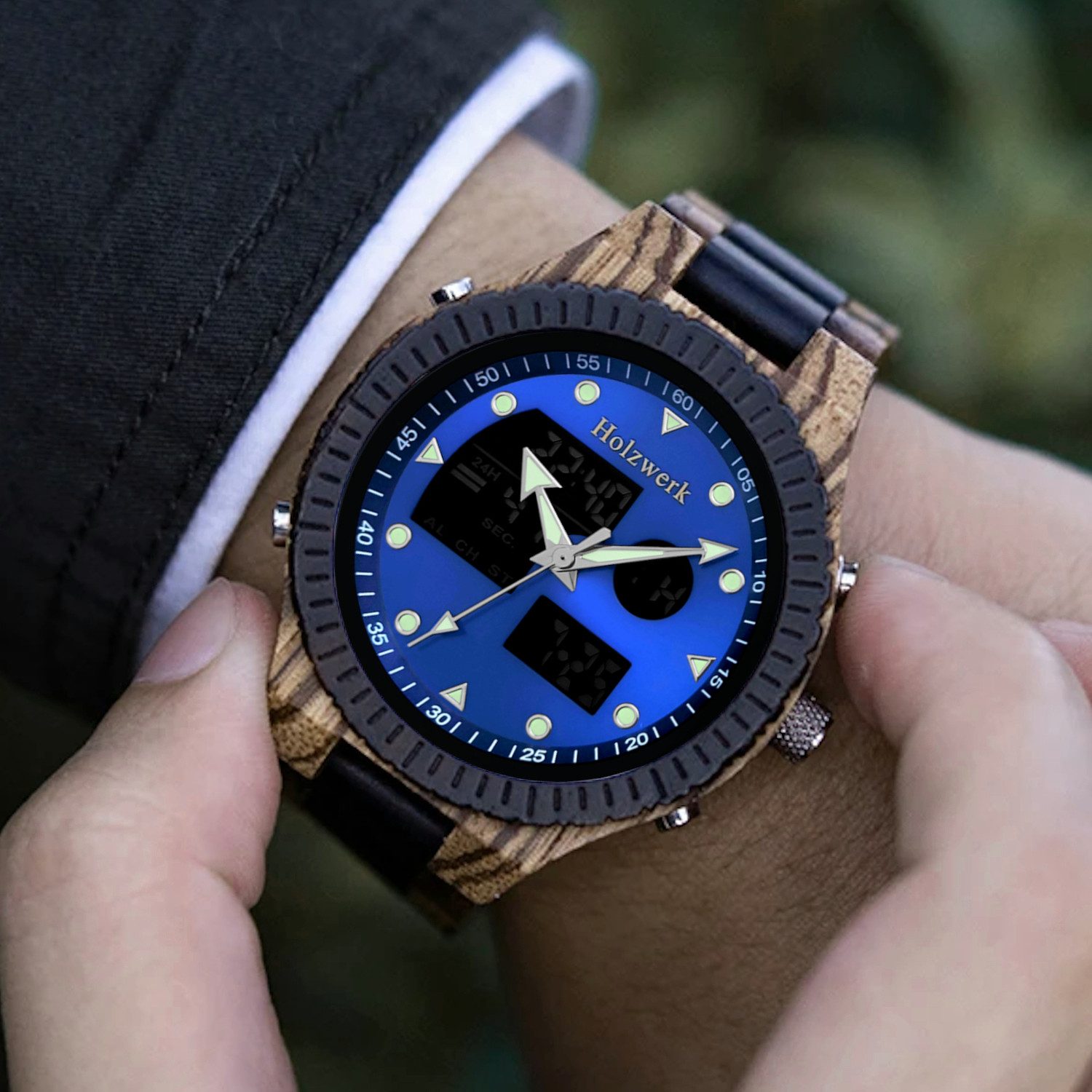 Holzwerk Digitaluhr INGOLSTADT Holz Armband Uhr mit Datum, blau, schwarz INGOLSTADT