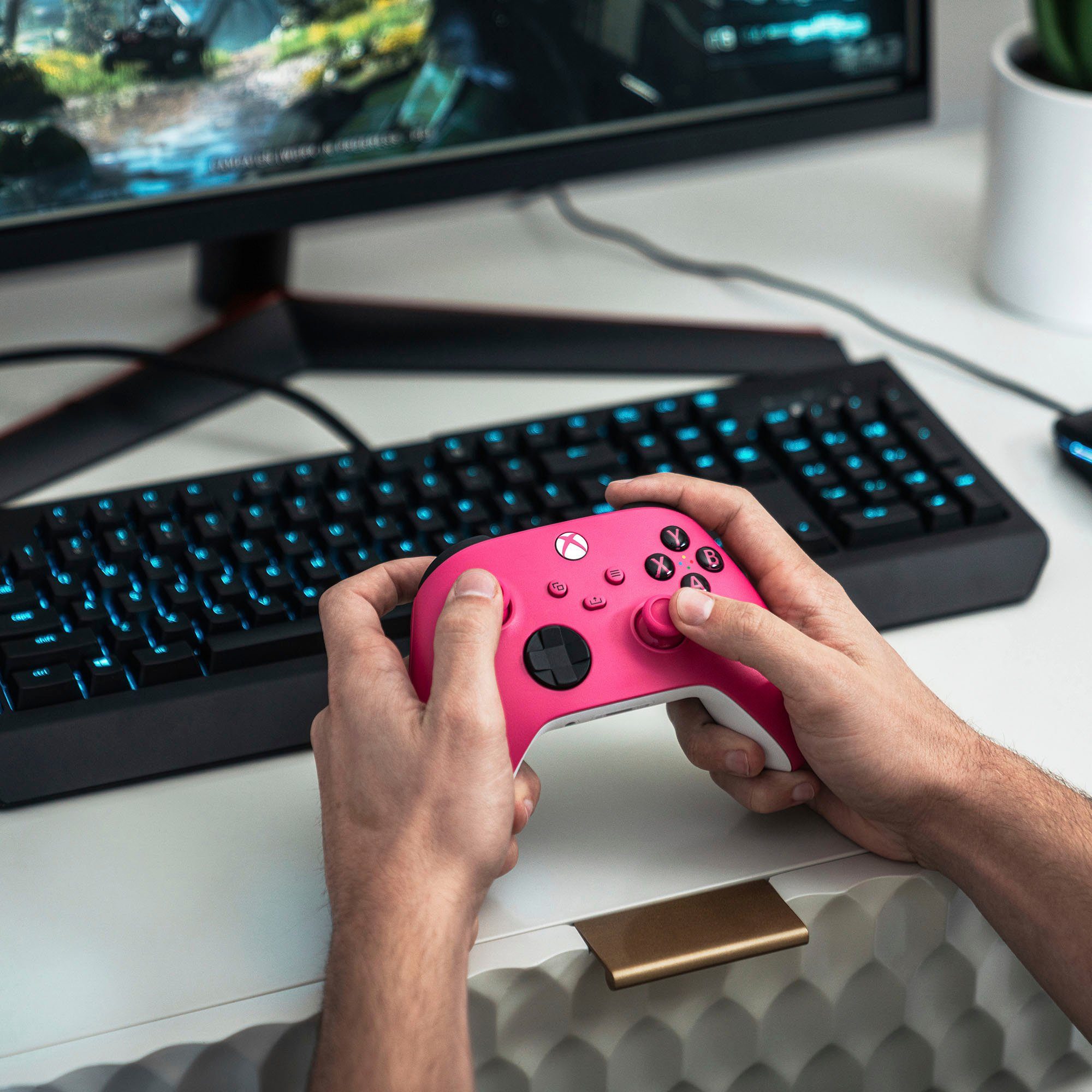 Pink Xbox Wireless-Controller Deep