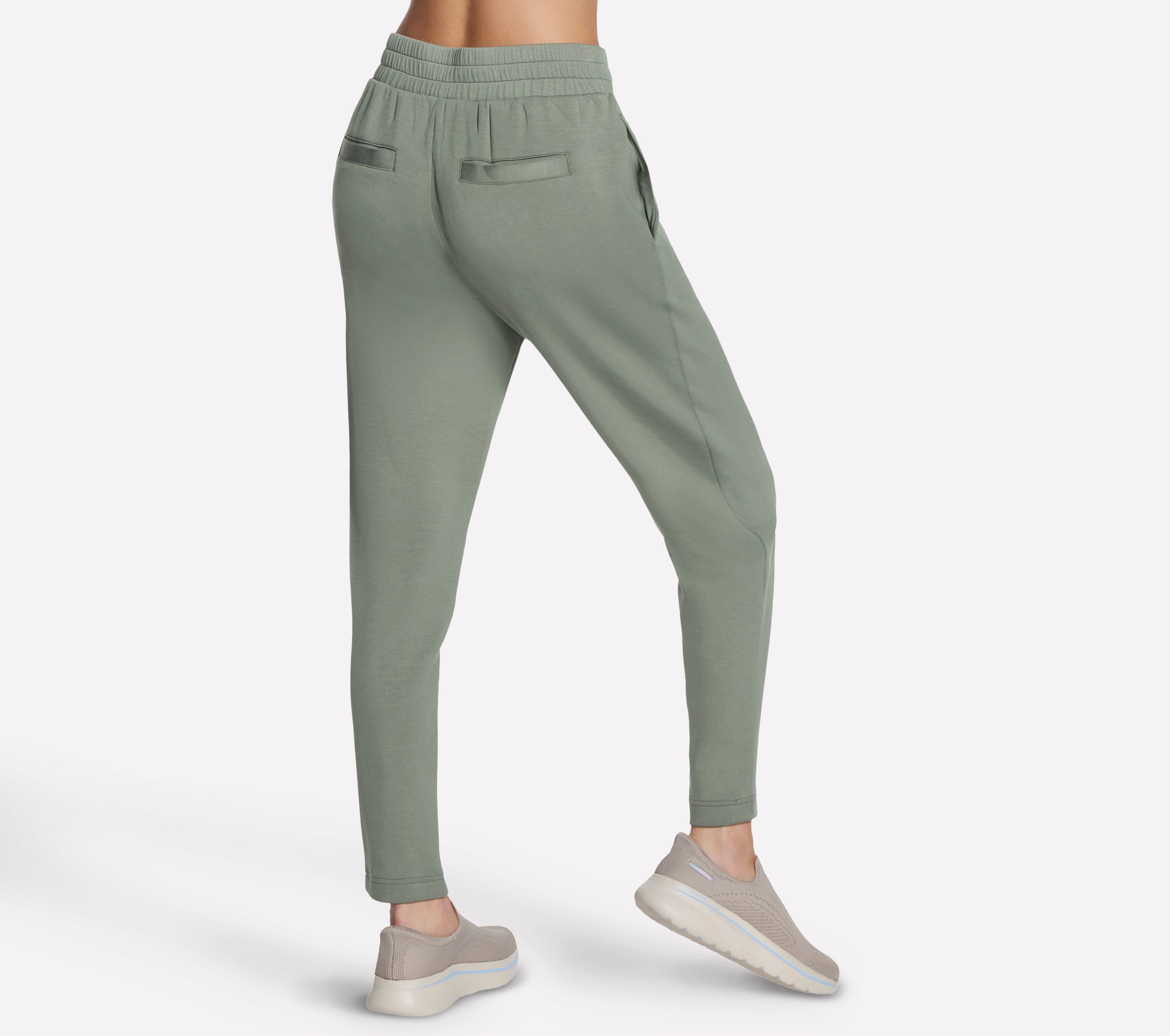 Skechers Jogginghose Women's Pant aus Viskose, Polyester und Elasthan, mit Elasthan-Anteil
