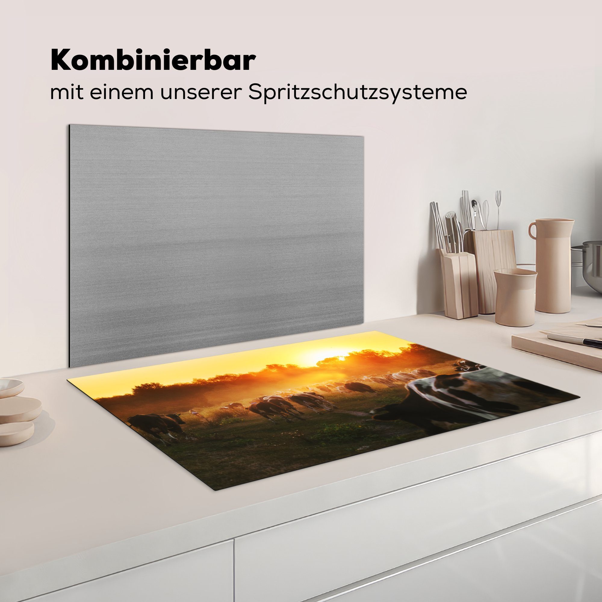 - Ceranfeldabdeckung die (1 Schutz Herdblende-/Abdeckplatte Tiere, Sonnenuntergang Kühe 81x52 cm, für MuchoWow - tlg), Induktionskochfeld - küche, Vinyl, Wiese