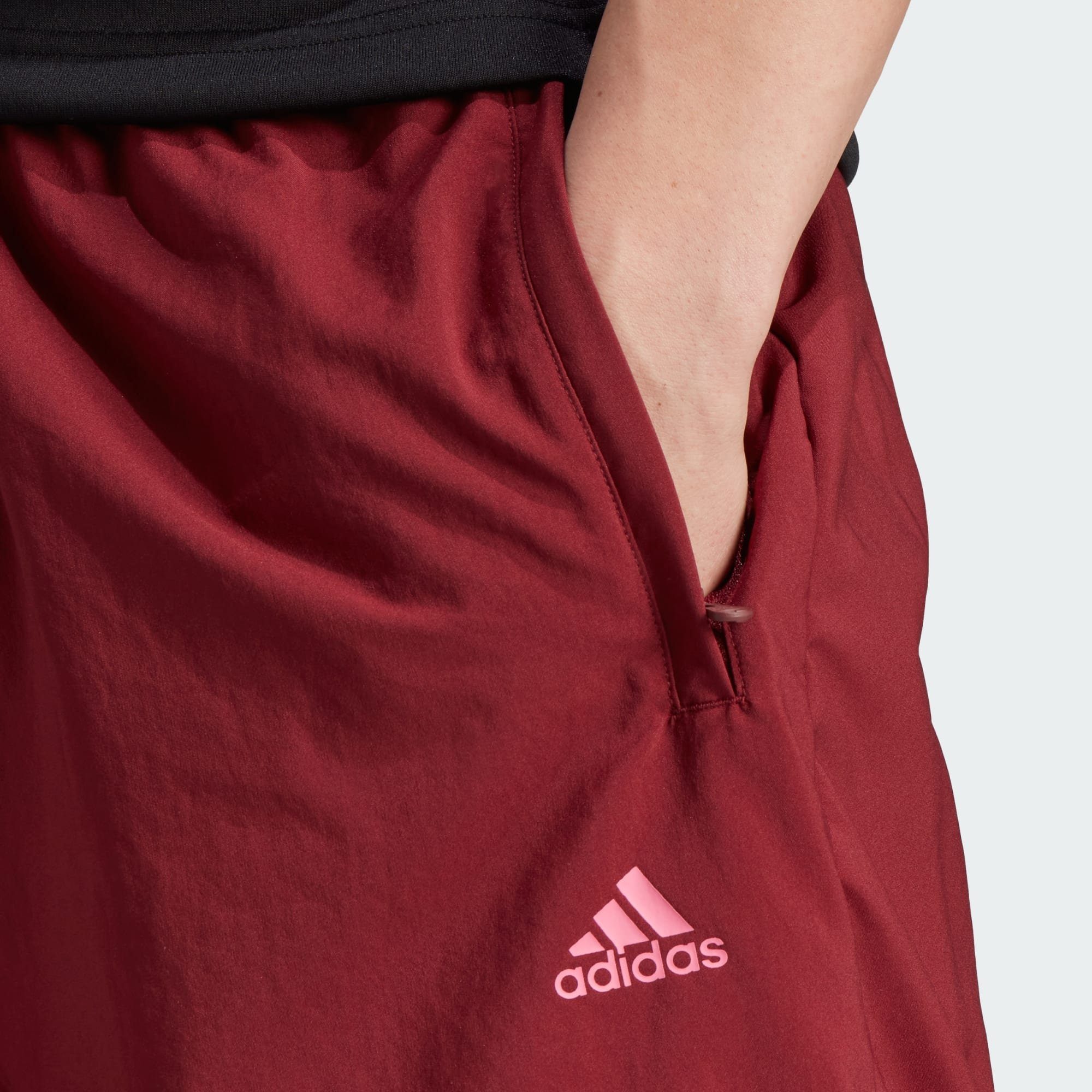adidas Sportswear Shorts SCRIBBLE Shadow SHORTS Red