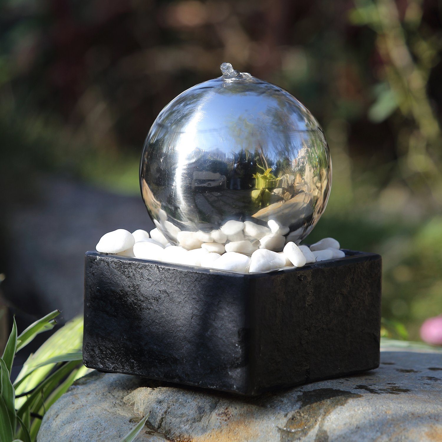 Köhko Gartenbrunnen Ø30 cm mit LED günstig online kaufen