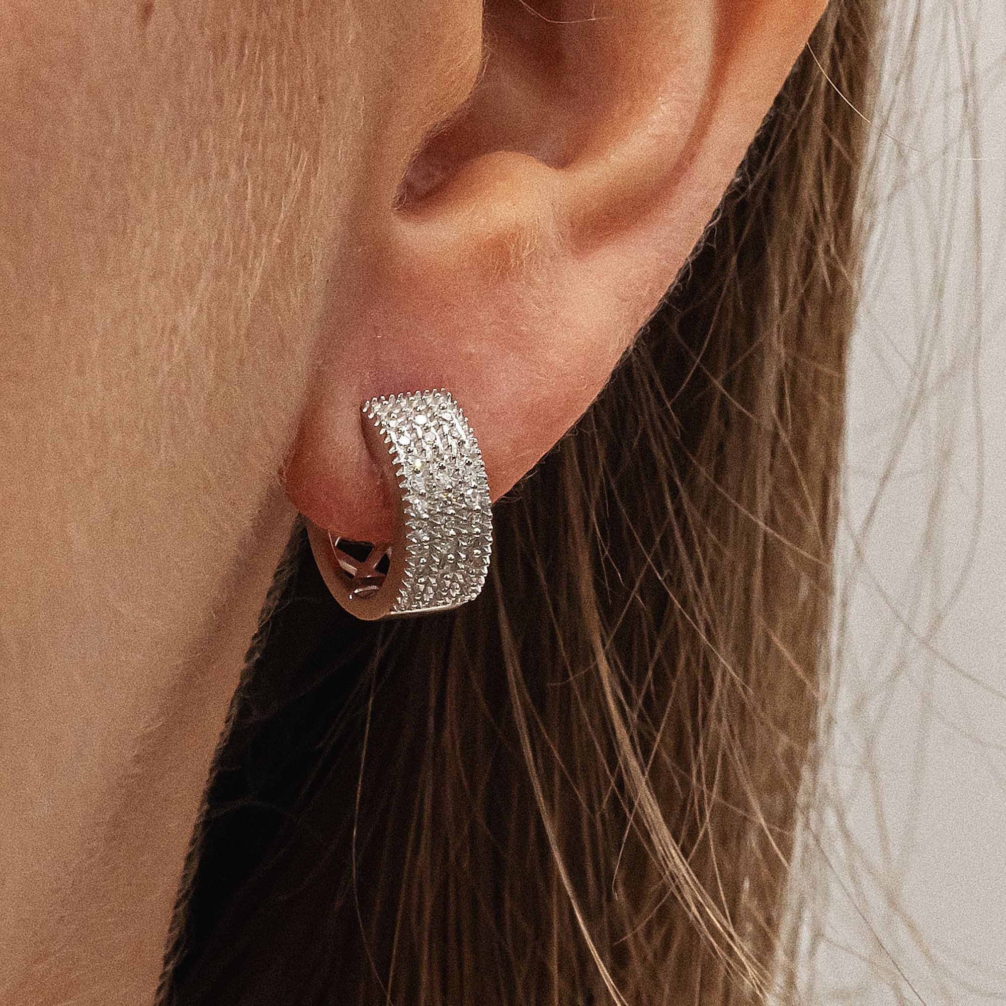 Diamonds by Ellen K. Paar Creolen Gold 585 mit 48x Diamant zus. 0,15ct.
