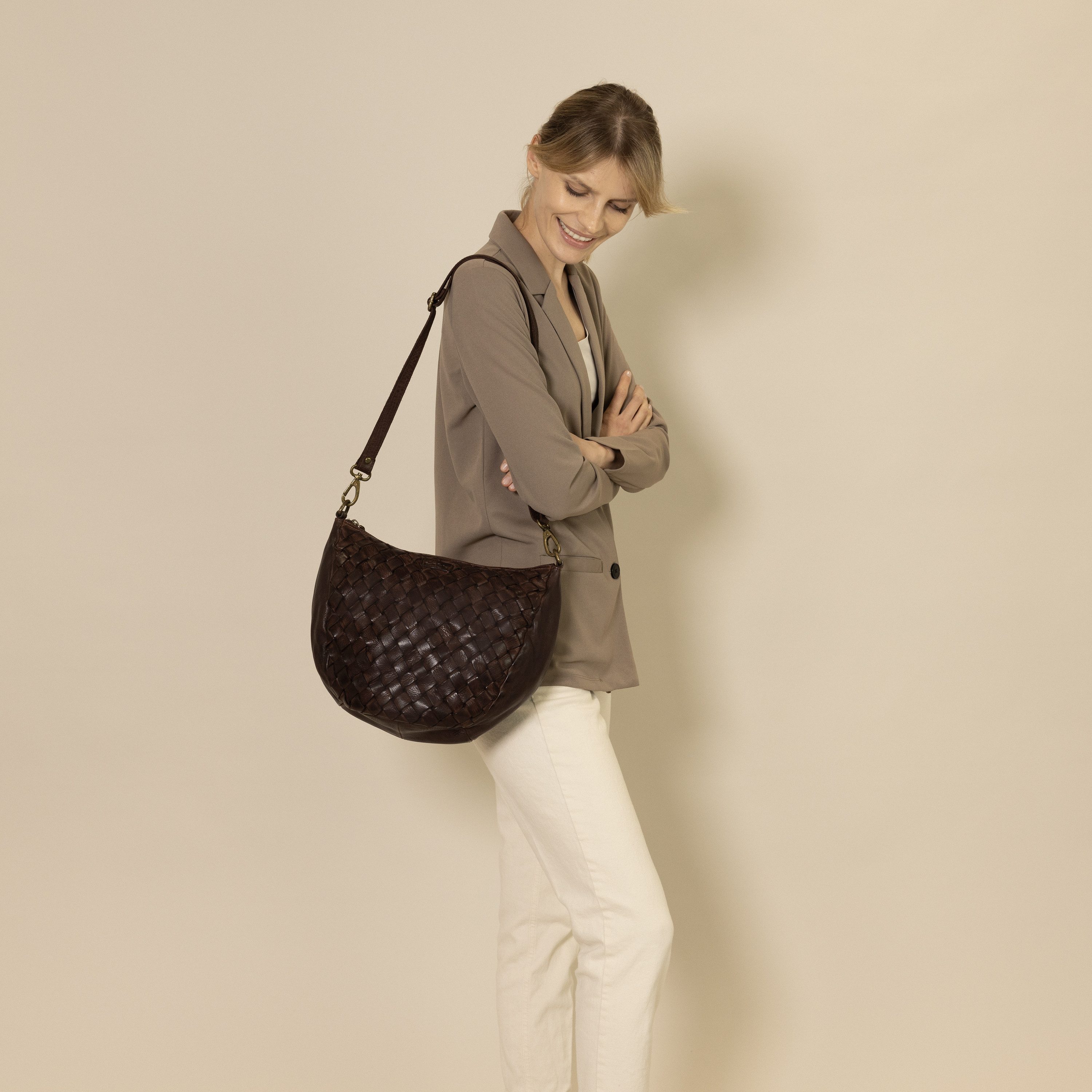 Gusti Leder Umhängetasche Gusti Leder big woman handbag Clover (1-tlg)