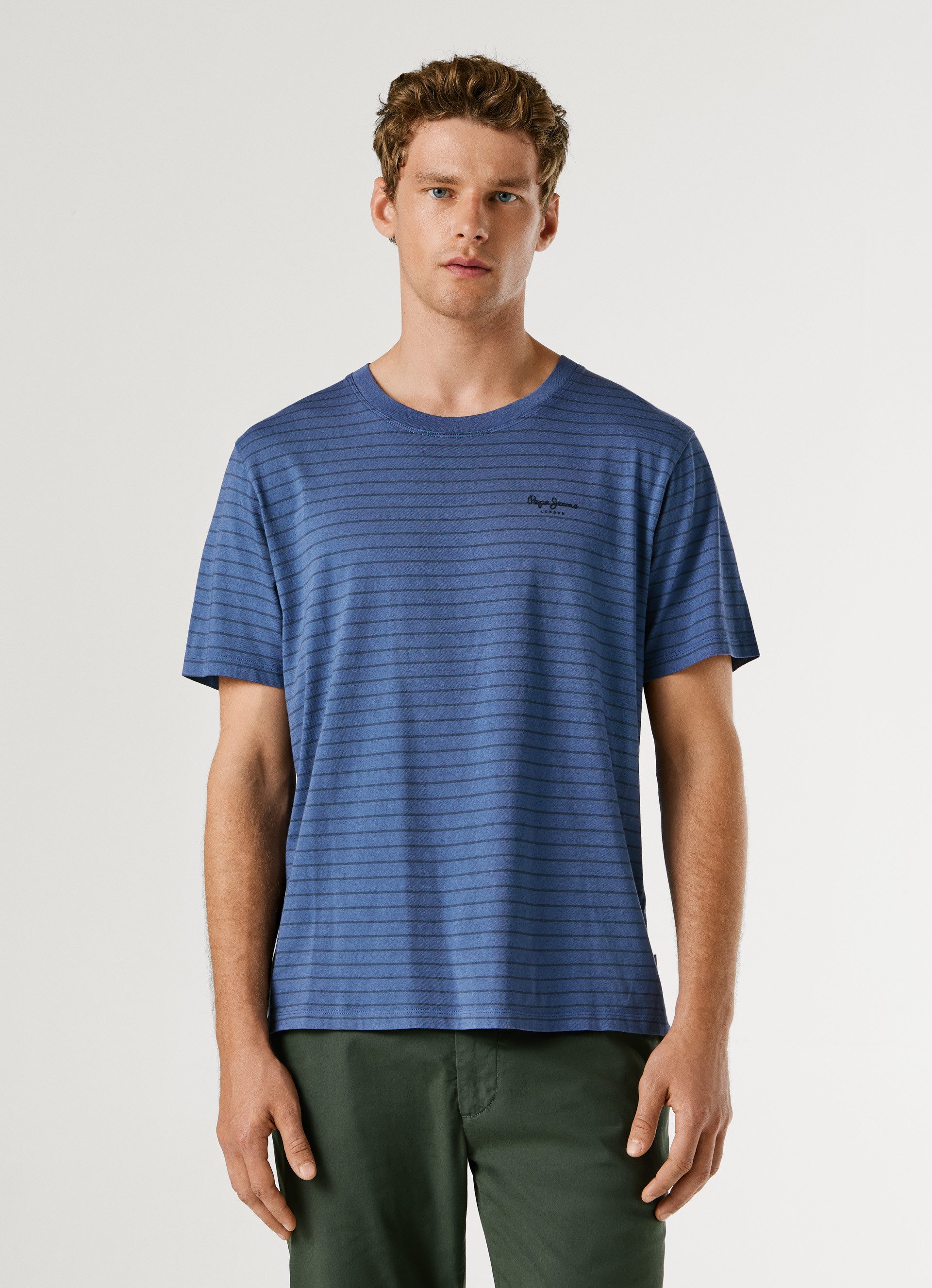 Pepe Jeans T-Shirt JACKO mit kleinem Ton-in-Ton Logoschriftzug