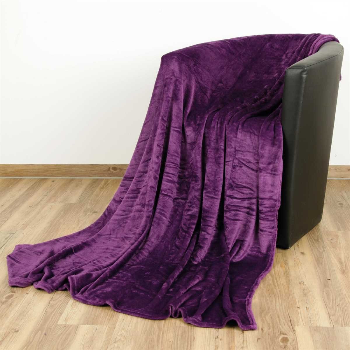 Wohndecke, Bestlivings, Kuscheldecke "Celina" - Violett - 130x170 cm (BxL) - hochwertige Flauschige Kuschel Decke in vielen Farben und Größen