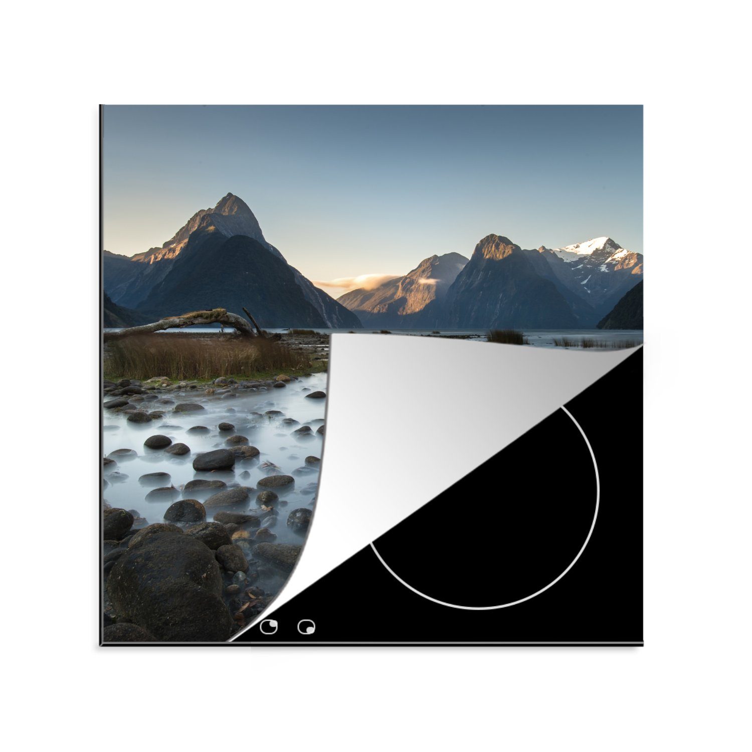 See Fiordland-Nationalpark, für Herdblende-/Abdeckplatte im cm, Vinyl, (1 Berge 78x78 und Arbeitsplatte Ceranfeldabdeckung, küche MuchoWow tlg),