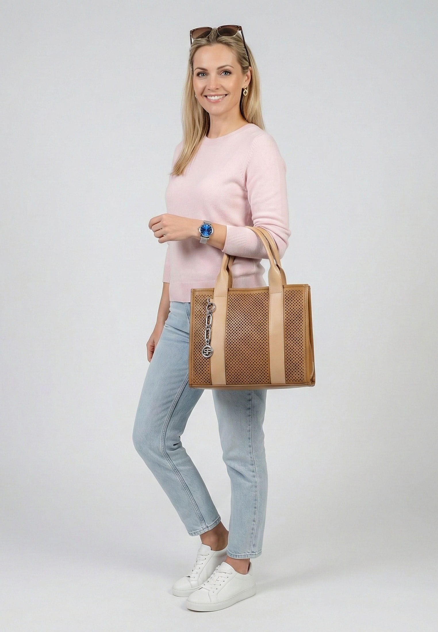SURI FREY Shopper SFY Lilly, Logo Anhänger