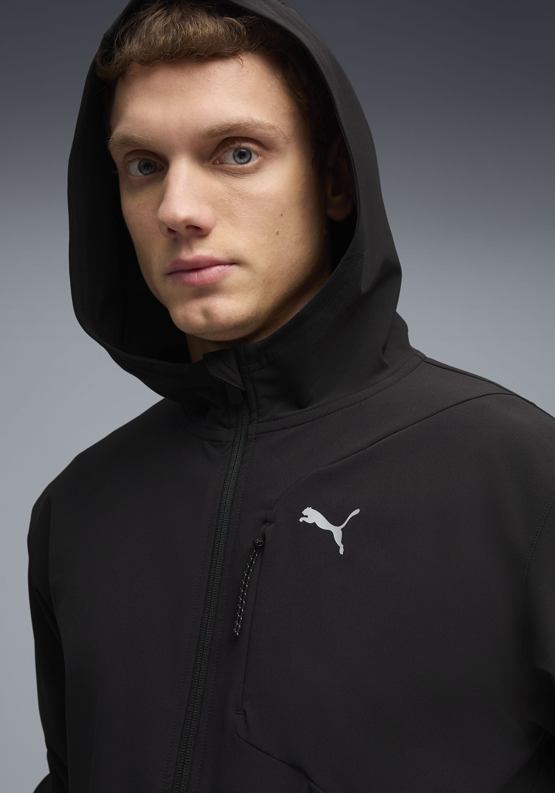 PUMA Kapuzensweatjacke M PWRTRAIN STRETCH WOVEN JACKET mit Kapuze, für Training und sportliche Aktivitäten, Regular Fit