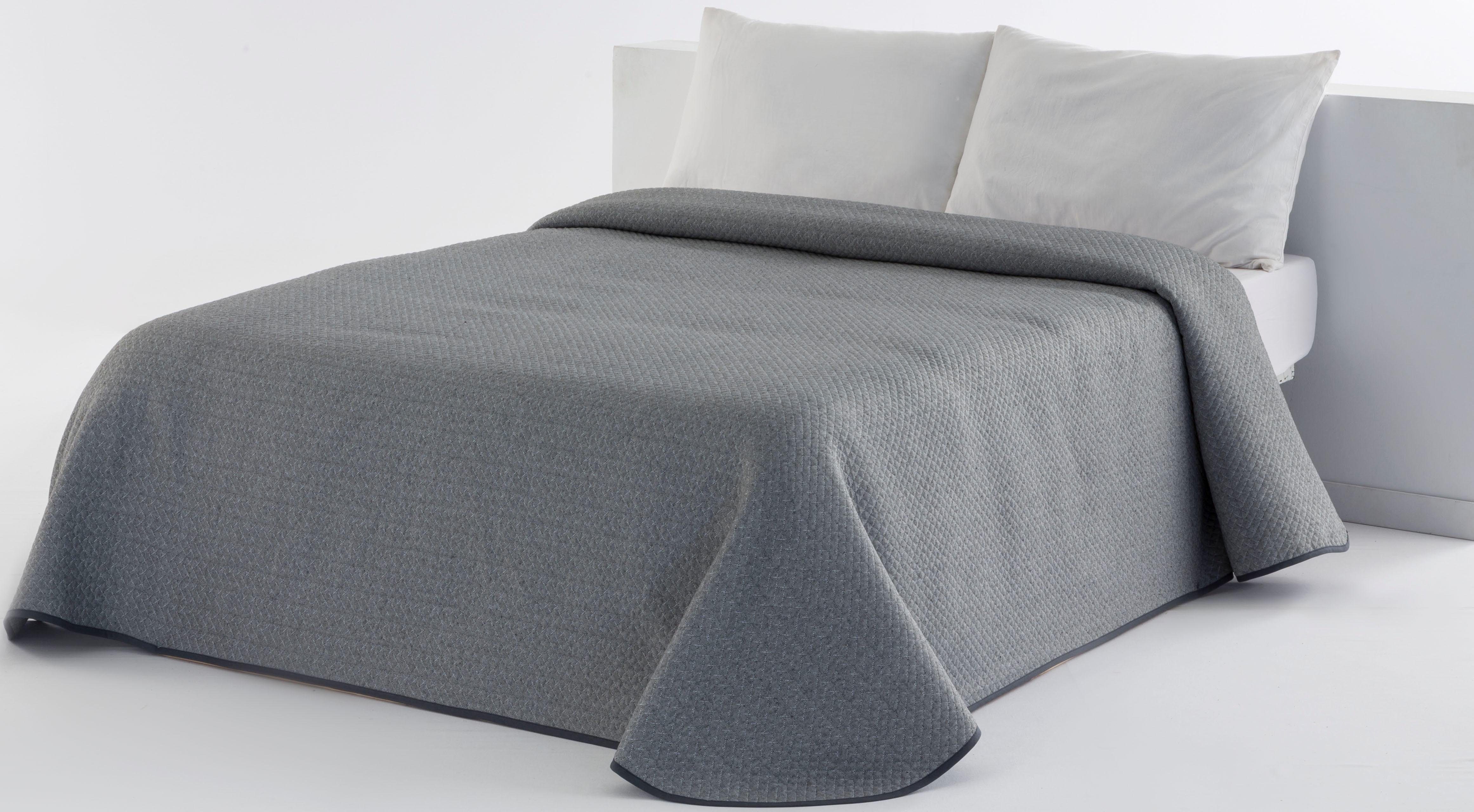 OTTO home Tagesdecke Annika gesteppte Tagesdecke, aus 50% recyceltem Polyester, und 50% Baumwolle, ab Größe 140x210 cm