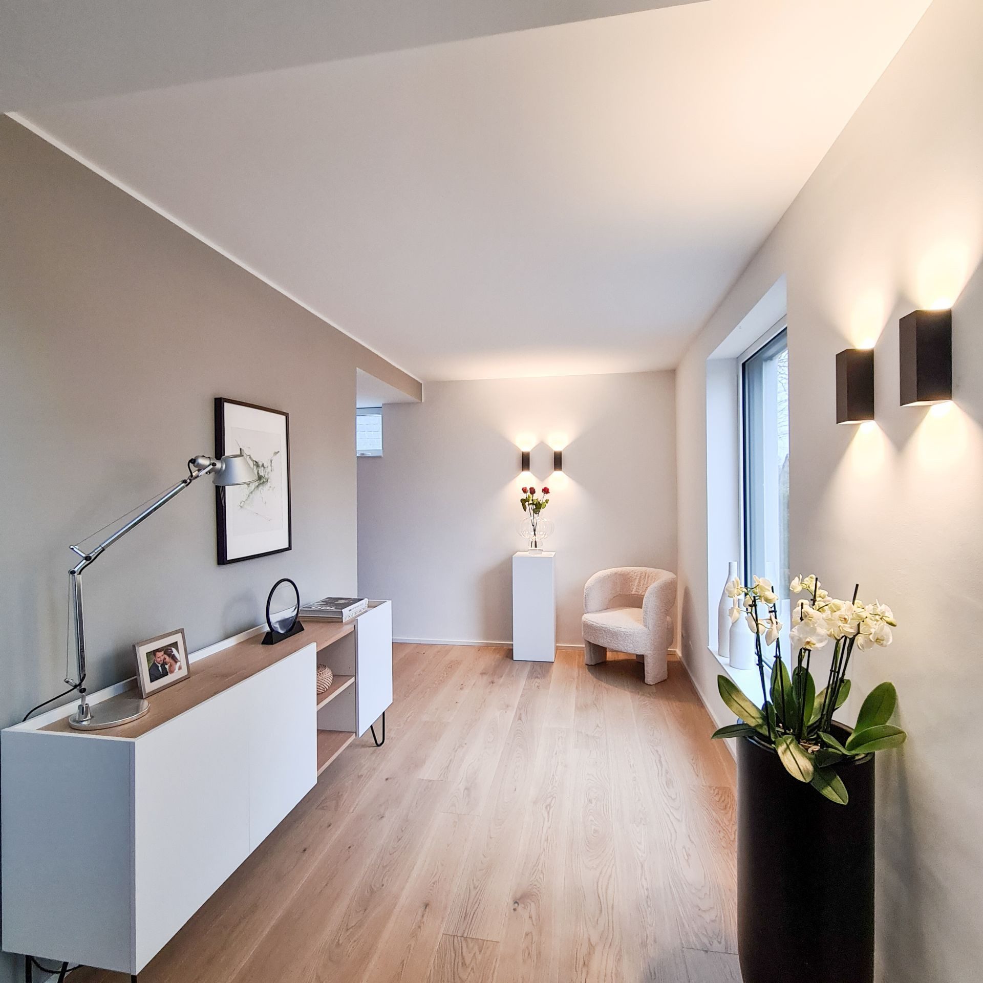 VIVANNO Bodenvase Fiberglas SOLERIO Rund - Schwarz Matt (1 St), 33x33x80 cm günstig online kaufen