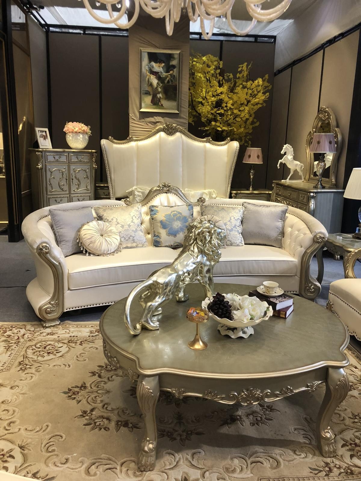 JVmoebel Couchtisch Grauer Wohnzimmertisch – Beistelltisch für unterschiedliche Zwecke, Made in Europa