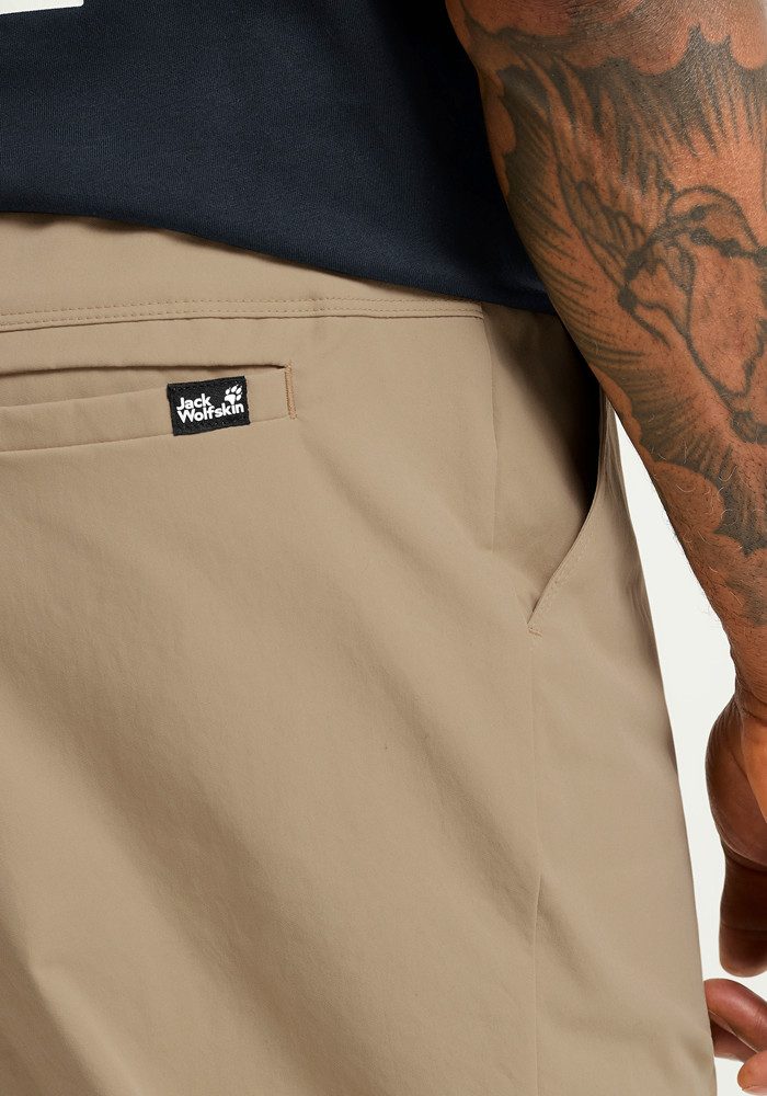 Jack Wolfskin Outdoorhose MAHANI PANTS M mit Schnallenverschluss, windabweisend, in Stretch-Qualität – Bild 4 von 5
