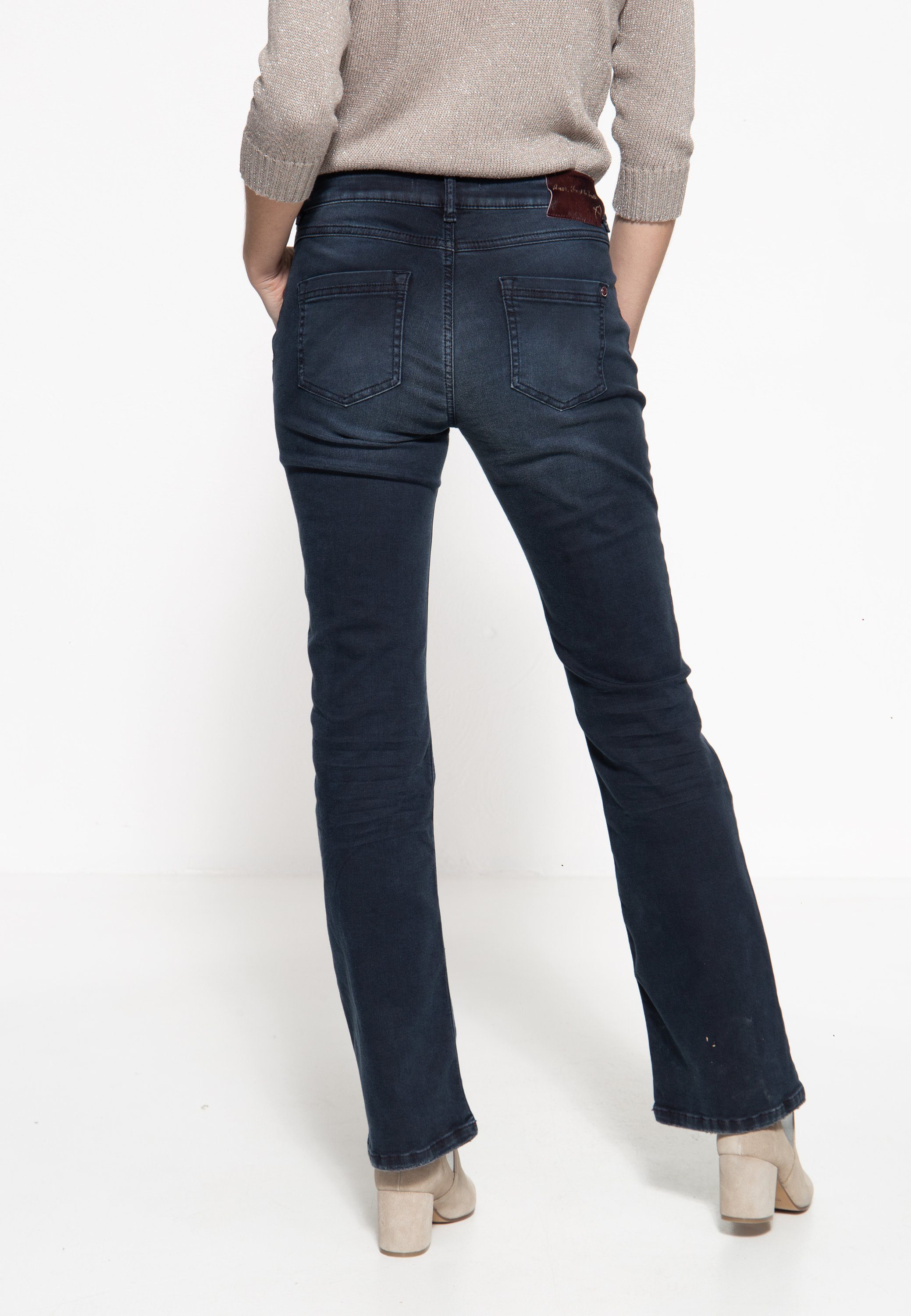 ATT Jeans Slim-fit-Jeans Brenda mit Strass-Akzenten