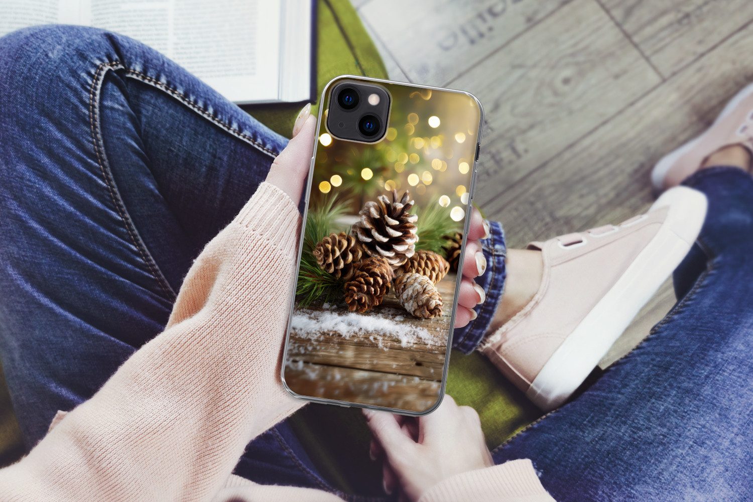MuchoWow Handyhülle für Apple iPhone 13 mini Tannenzapfen - Weihnachtsstimmung - Braun - G, Smartphone-Bumper, Print, Handy Schutzhülle Dünn