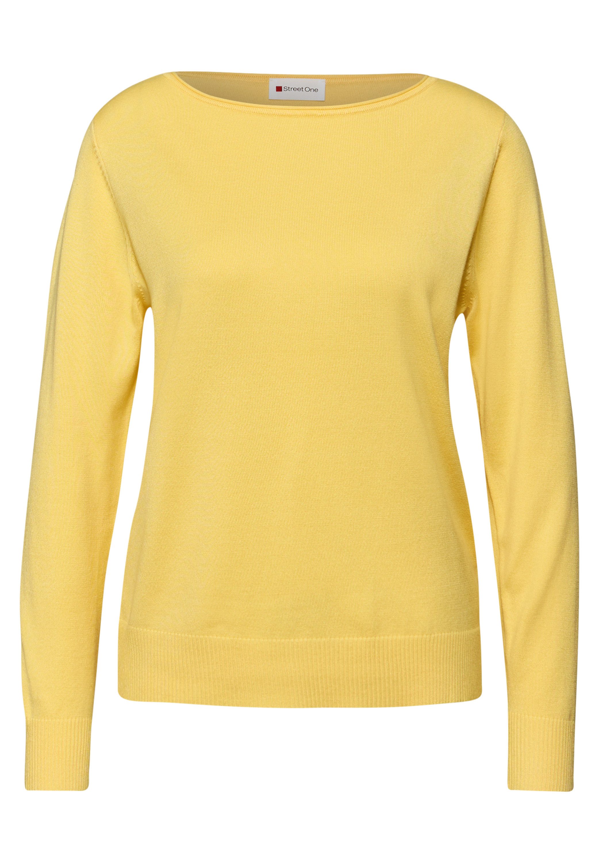 bloom yellow